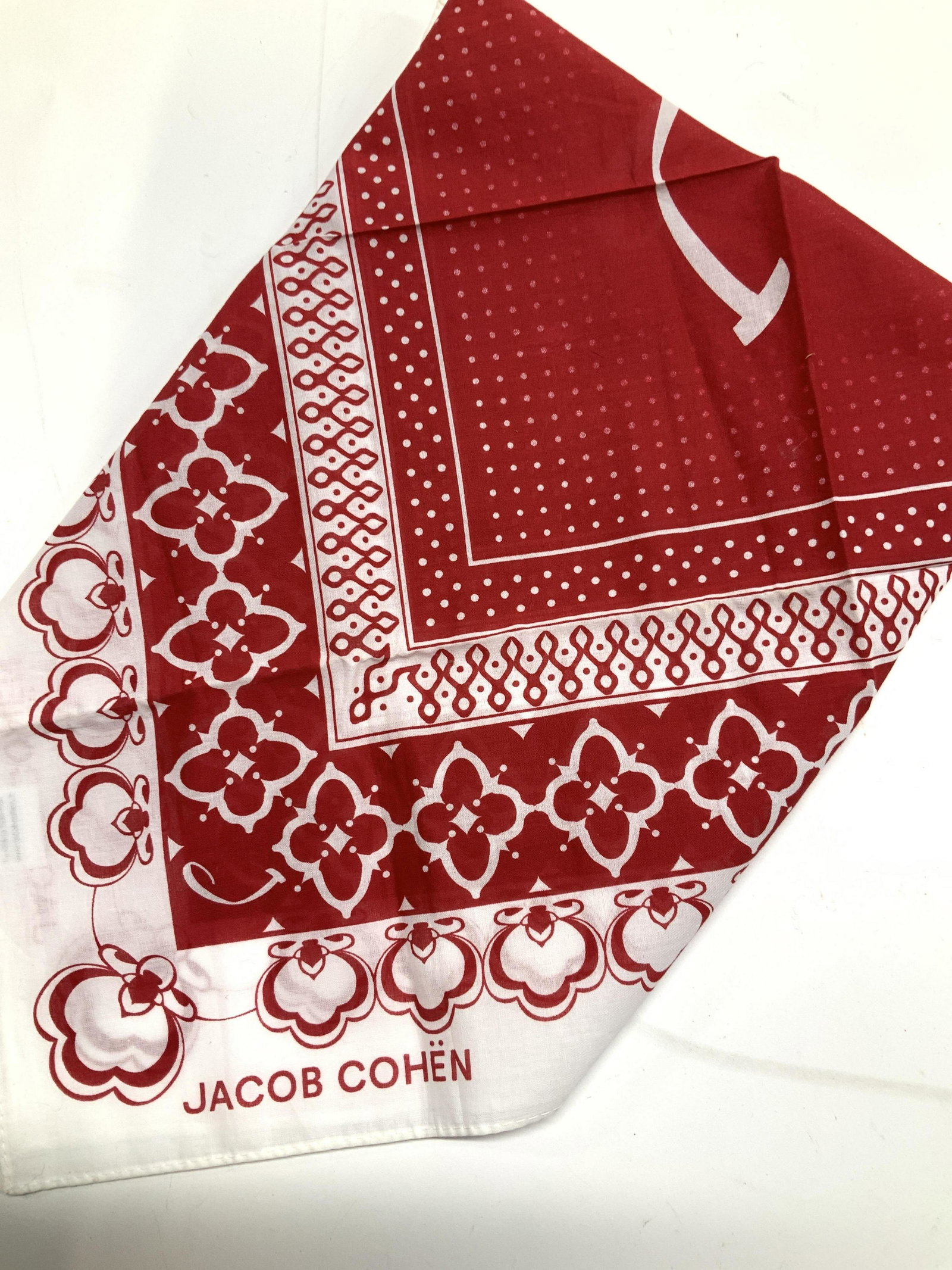 Signed Jacob Cohen Cotton Scarf: Red and White signed Jacob Cohen Neck Scarf/ Bandana.,21 x 20.5 in. Cotton. Like new. Cotton Jacob Cohen scarf, ladies fashion, jacob Cohen bandana , Silk Accessories, textiles, vintage wear, estate w