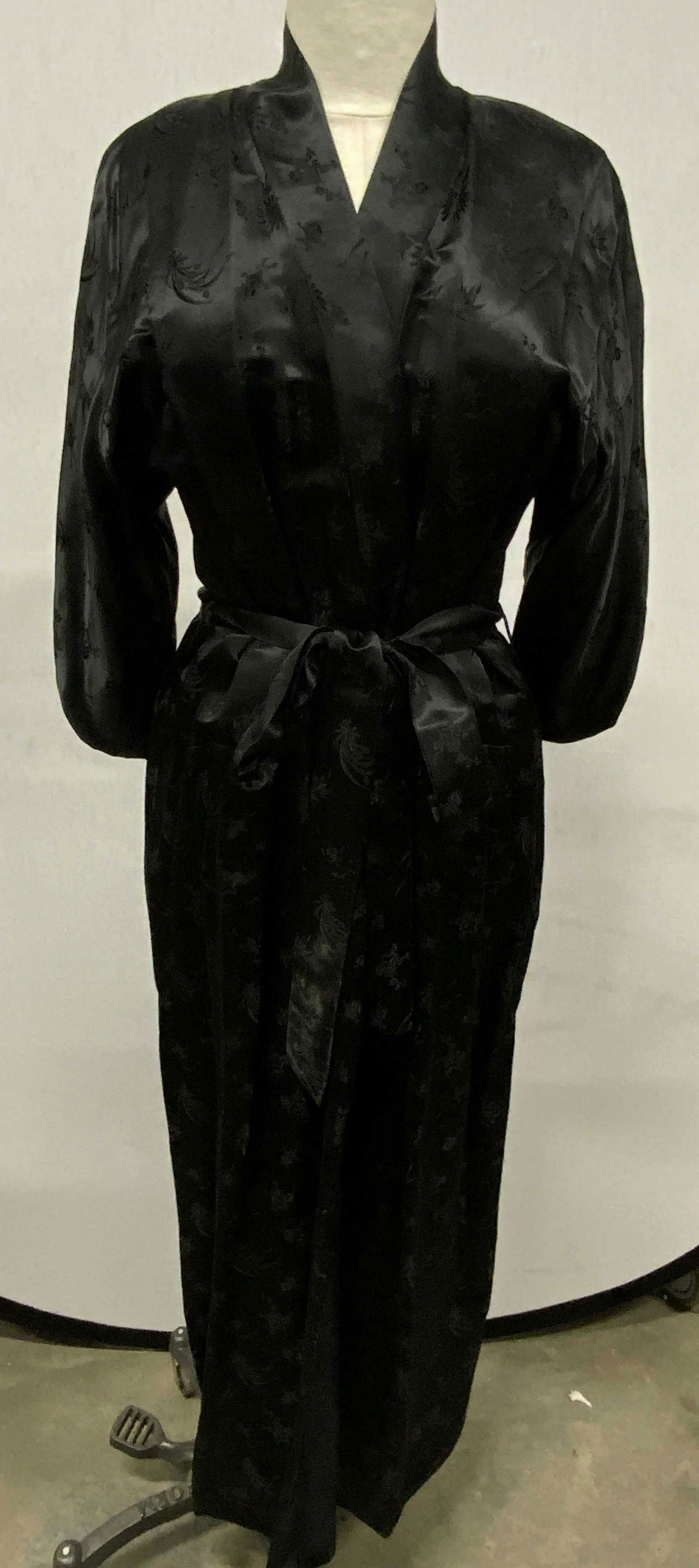 Black Silk Wrap Robe Hong Kong (1 of 7)