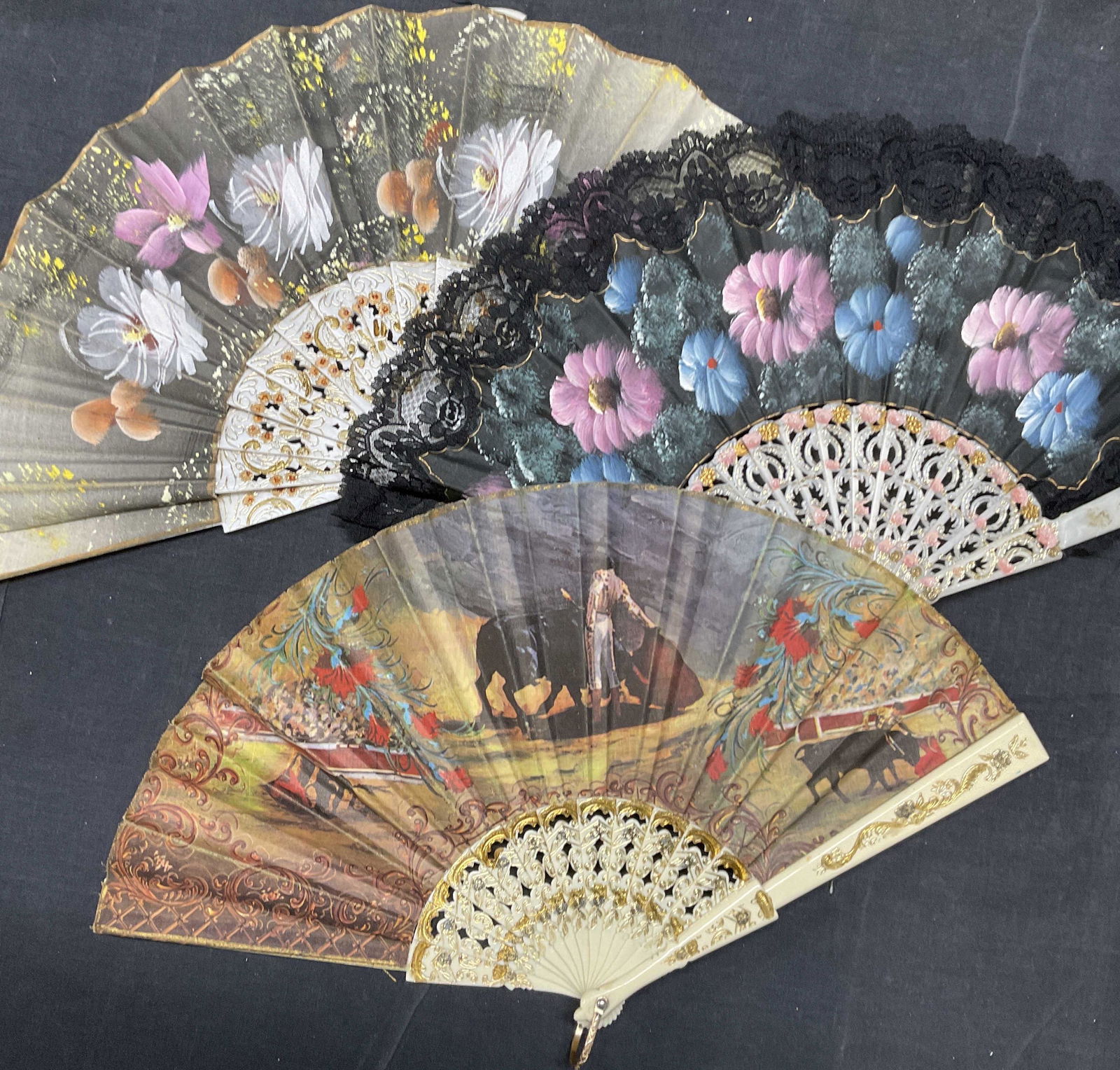 Lot 3 Hand Held Fans, Painted and More (1 of 6)