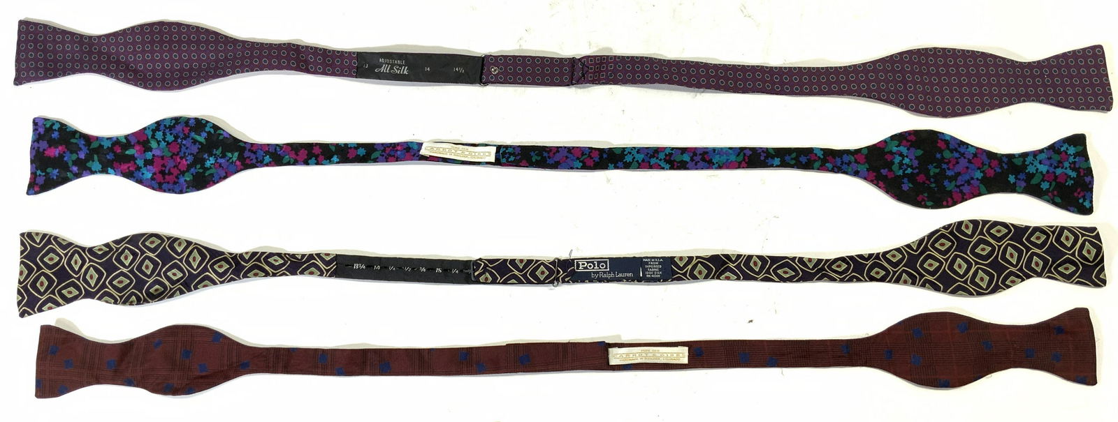Lot 4 Assorted Silk Bow Ties (1 of 8)