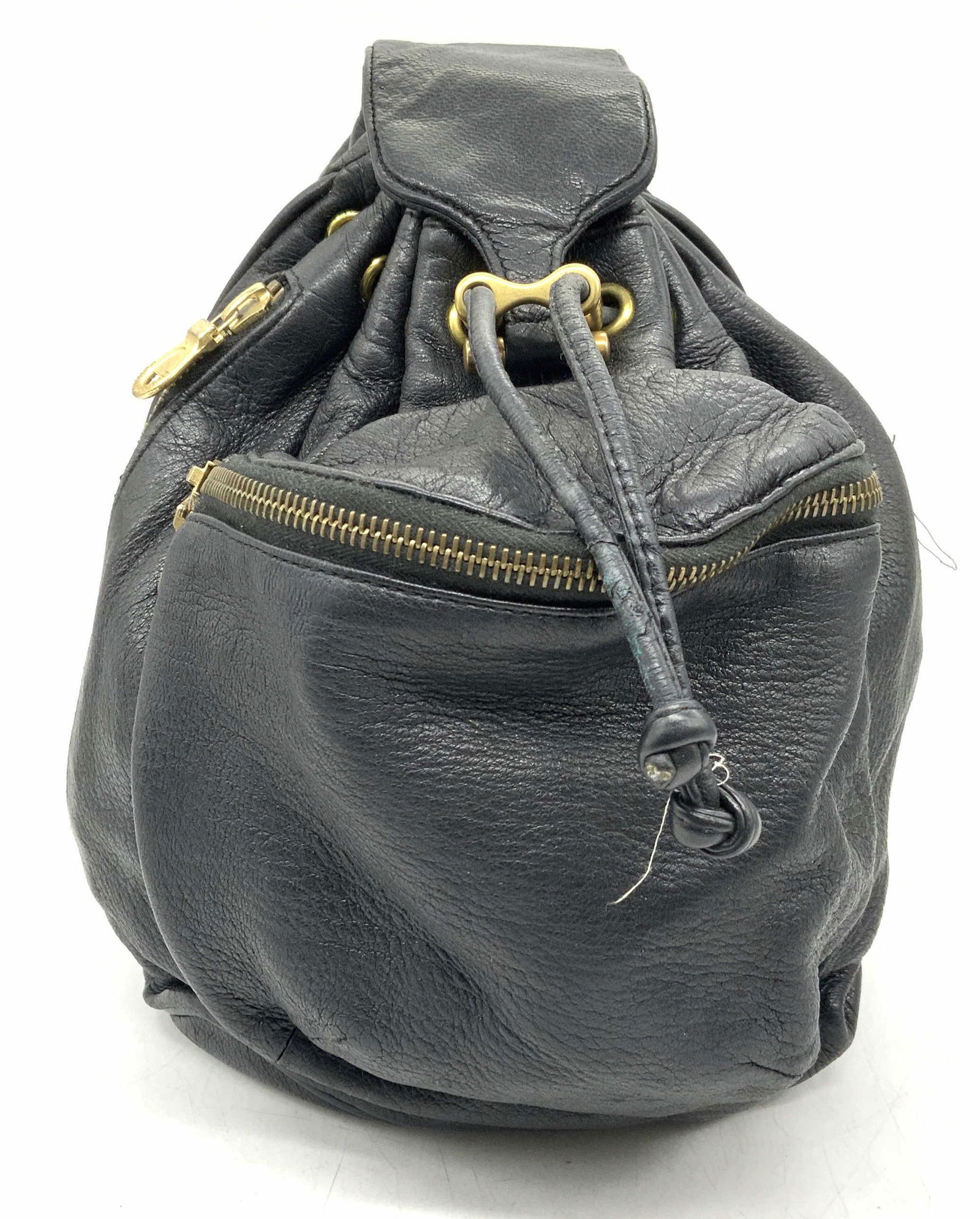 JOHNNY FARAH Black Leather Backpack (1 of 8)