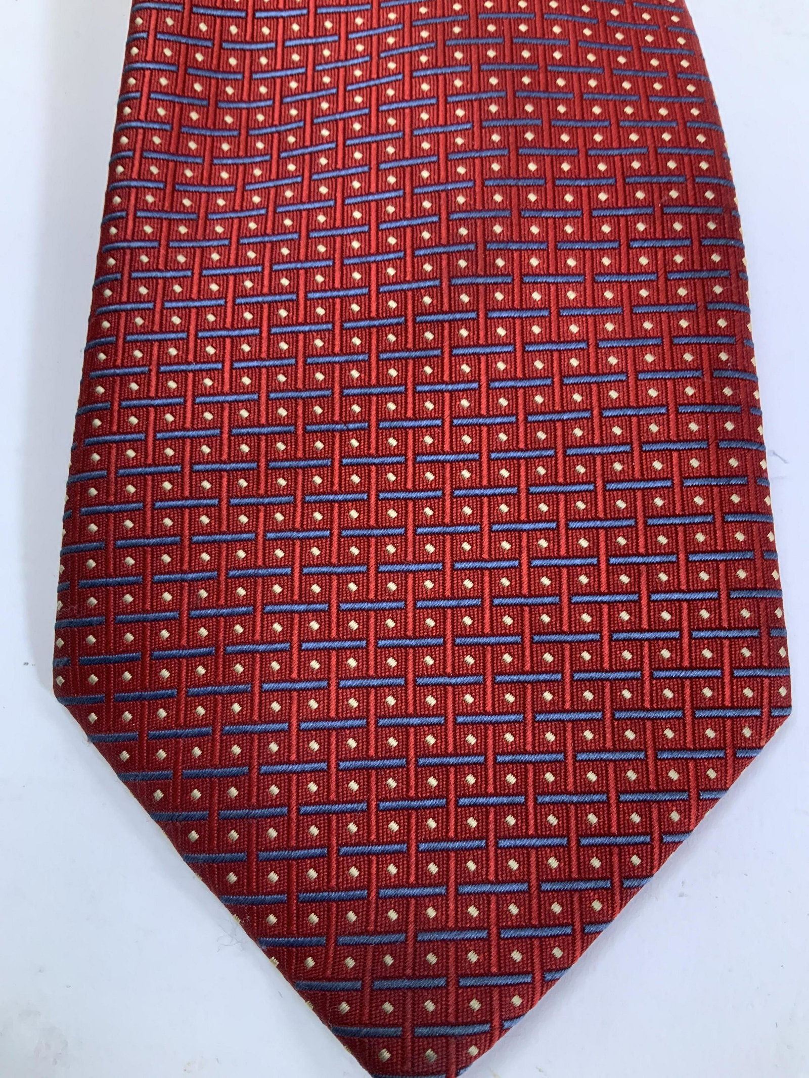 Vintage McDonalds Collection Red Tie: Polyester Vintage McDonalds Apparel Collection Red tie. 3.75 in wide, 59.5 in. Long Tie, Mens Accessories, mens Fashion, McDonald Apparel Collection Red Tie, Vintage wear, Estate wear, Fashion tie, La