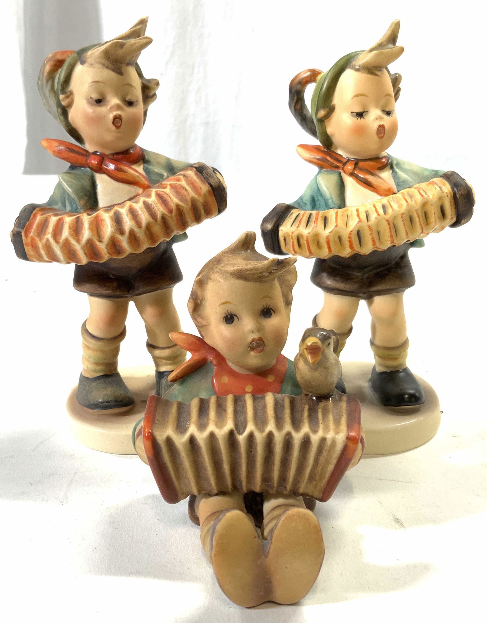 MJ HUMMEL GOEBEL Lot 3 Porcelain Child Figures (1 of 7)