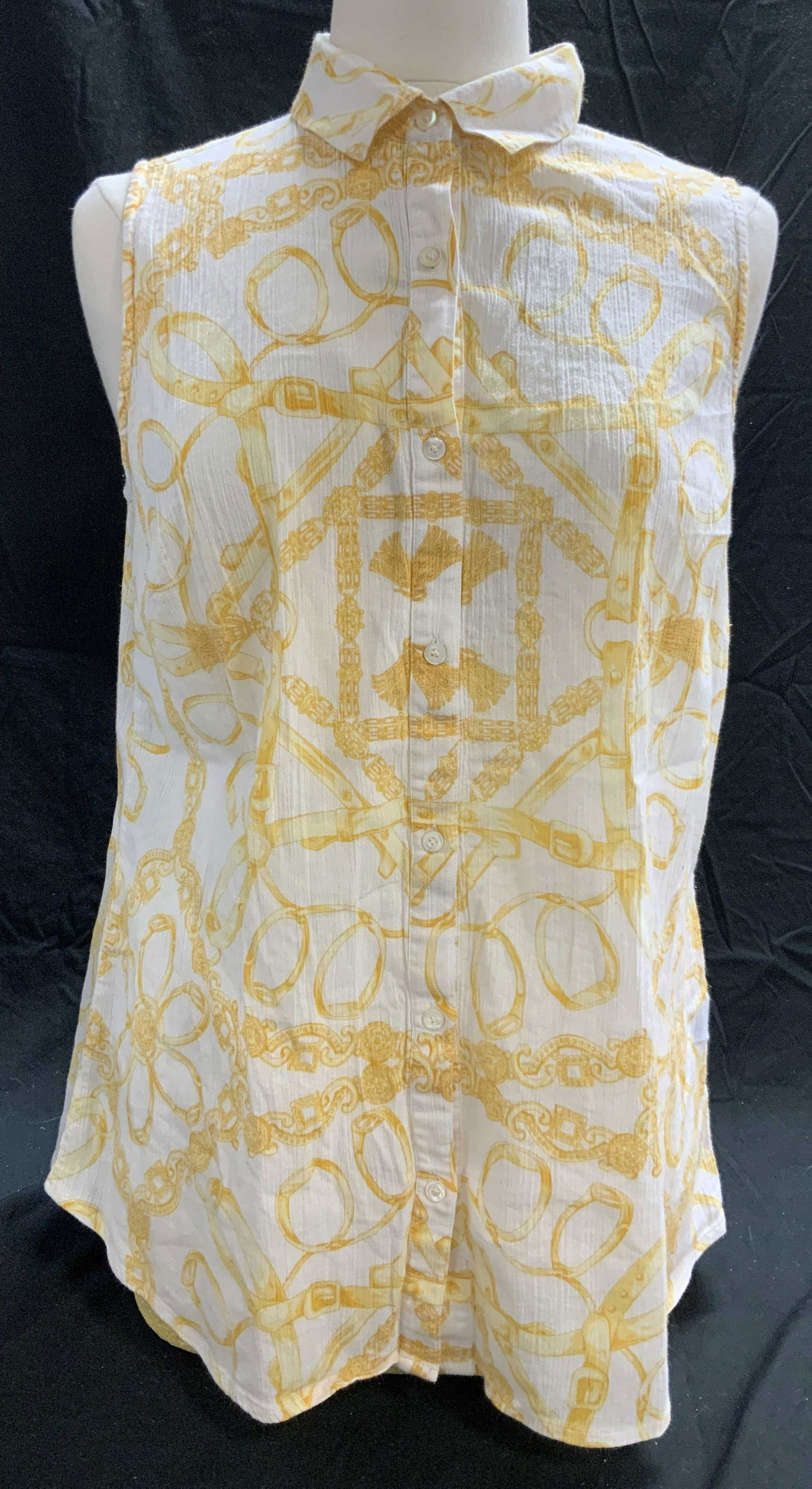 J MCLAUGHLIN Equestrian Sleeveless Button Up (1 of 7)