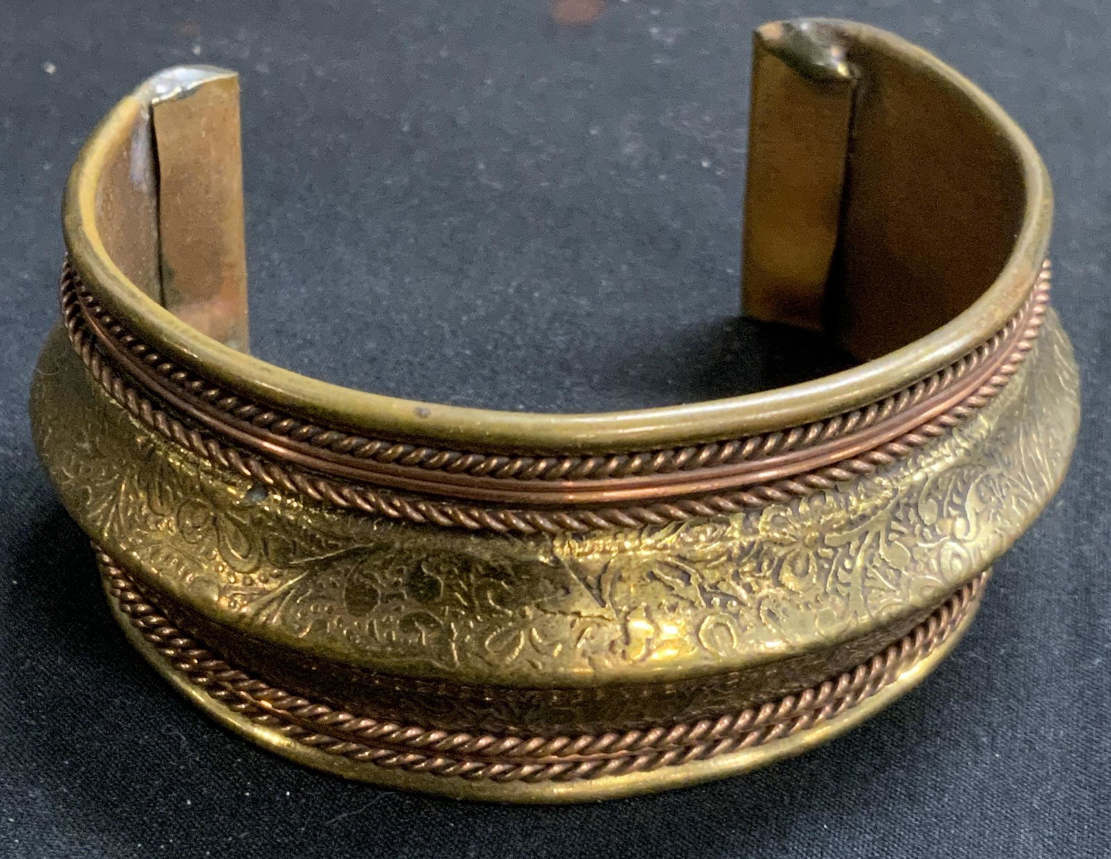 Gold Tone Chunky Cuff Bracelet, Jewelry (1 of 6)