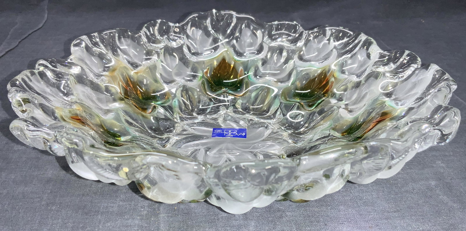 STUDIO NOVA Frosted Leaf Art Glass Bowl, Japan (1 of 7)