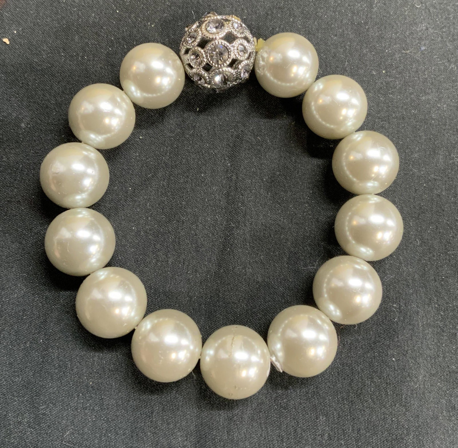 Faux Pearl & Crystal Beaded Stretch Bracelet (1 of 6)