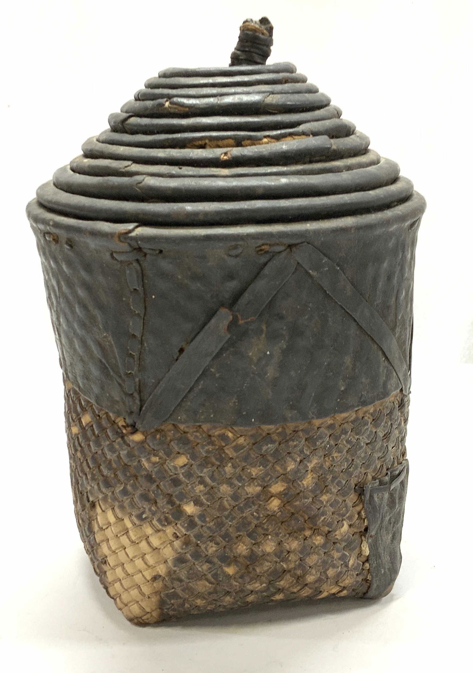 Hand Woven African Folk Art Nesting Baskets, 11 (1 of 6)