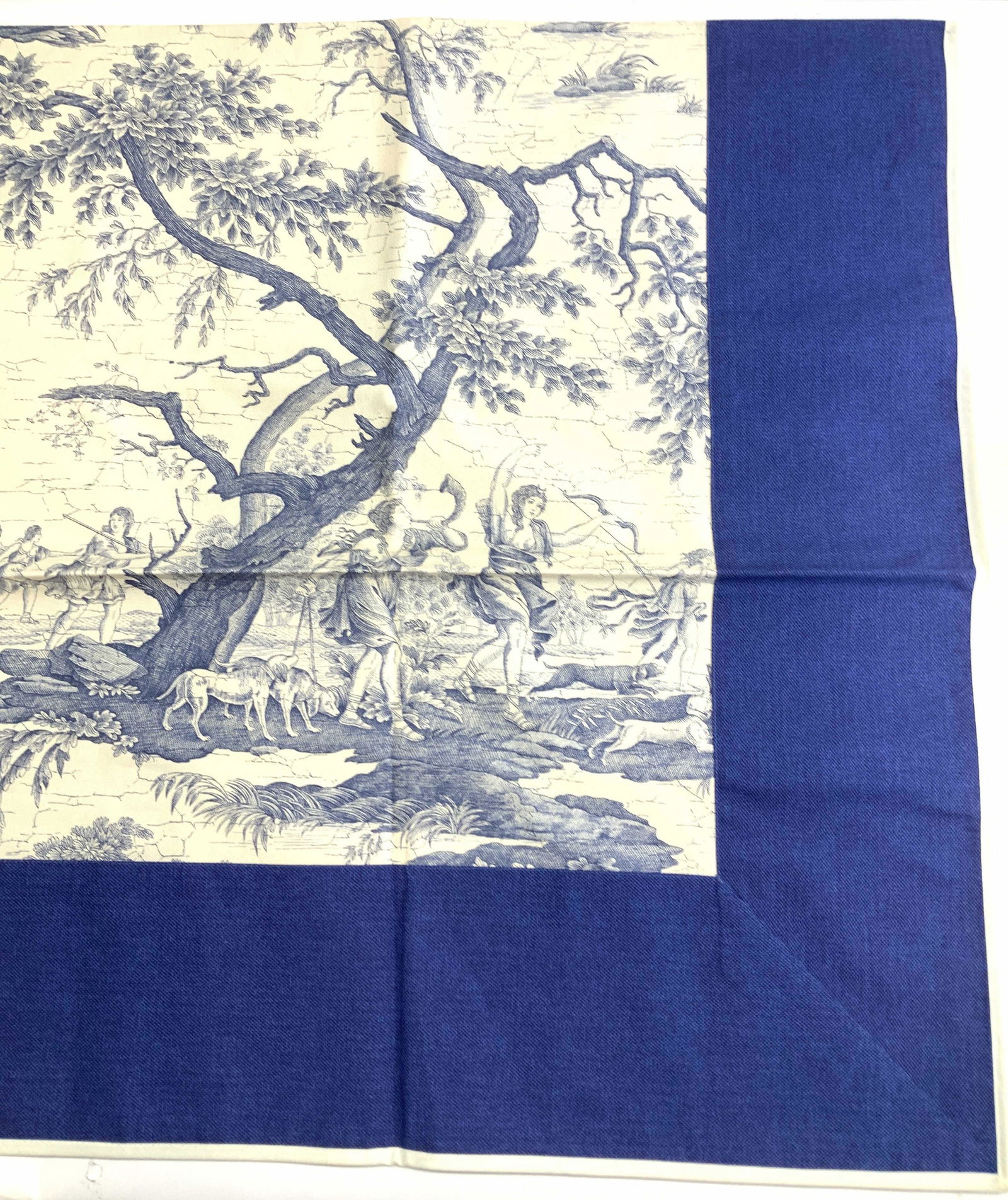 Nathalie Seve Neoclassical Table Linens, new (1 of 7)