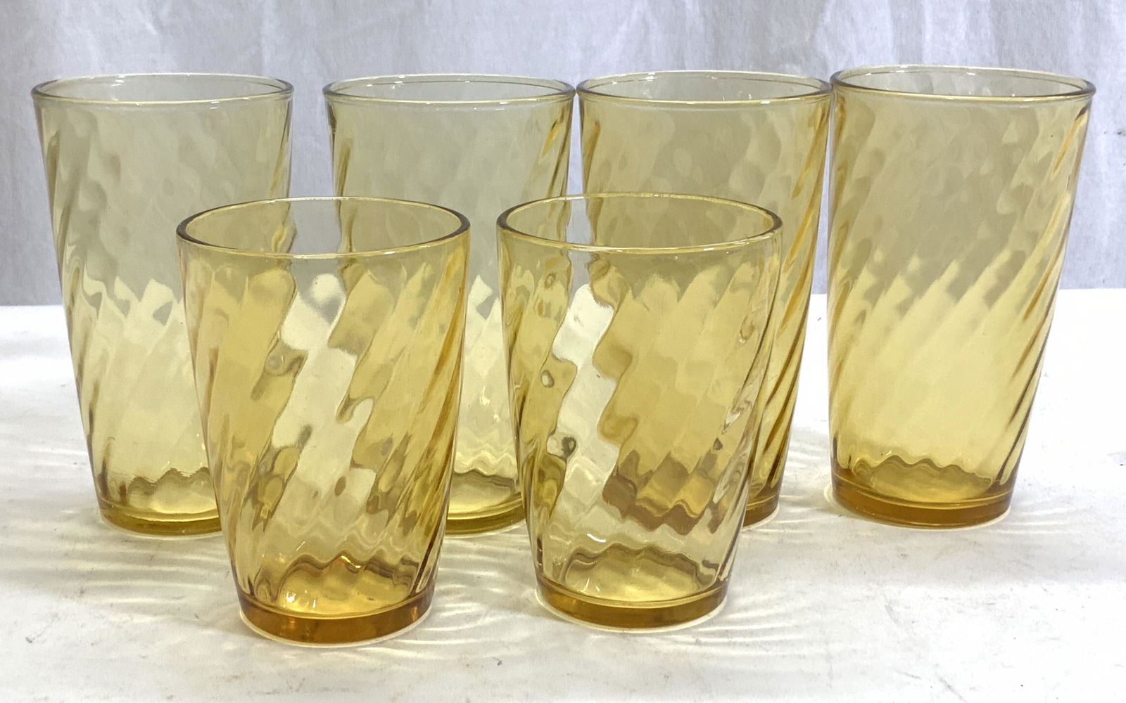 Set 6 Saffron Beverage Glasses (1 of 6)
