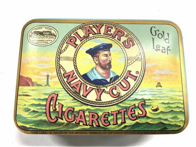 Players Navy Cut Tin 