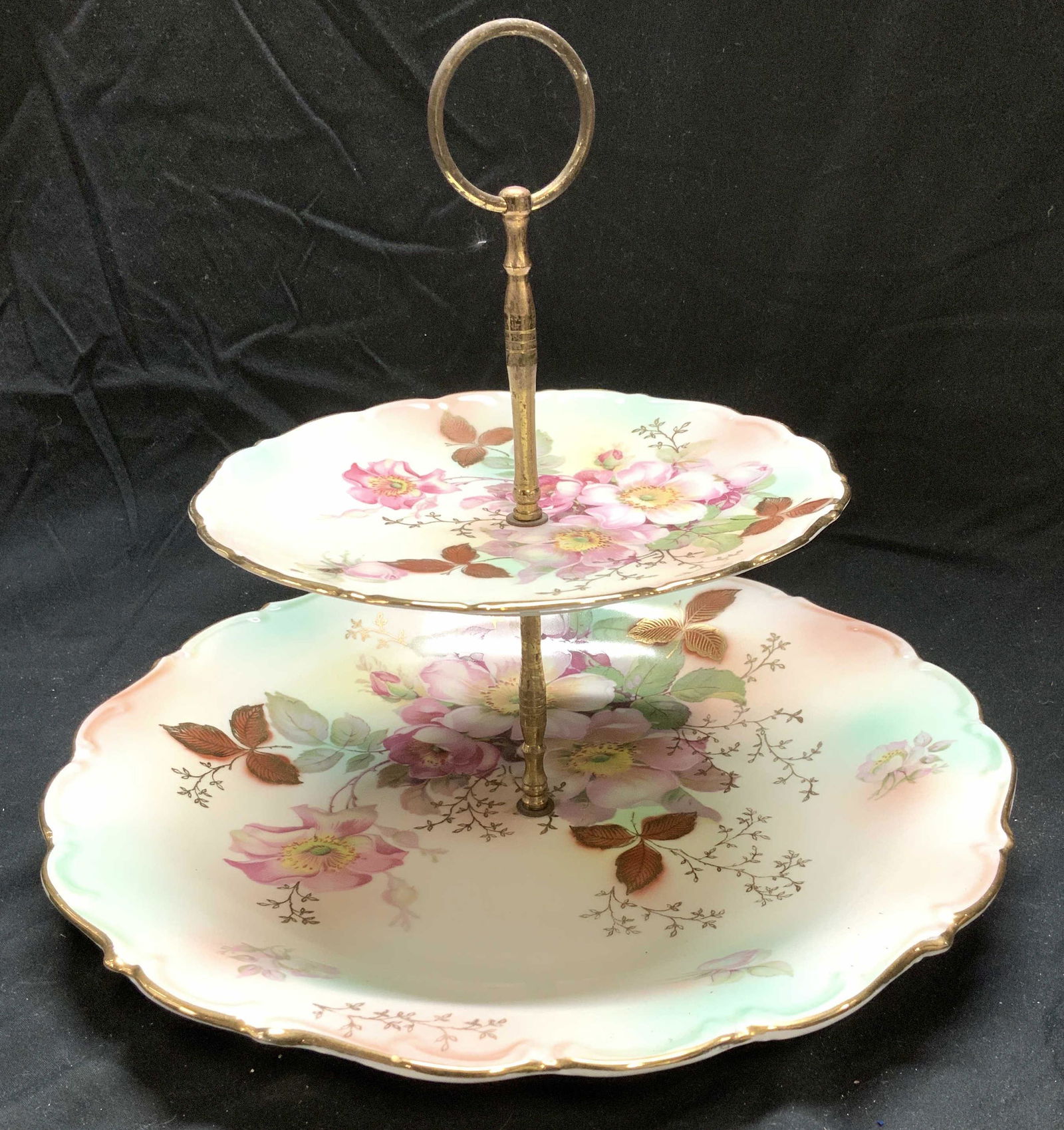 SCHUMANN Bavarian Porcelain 2 Tier Dessert Stand (1 of 7)