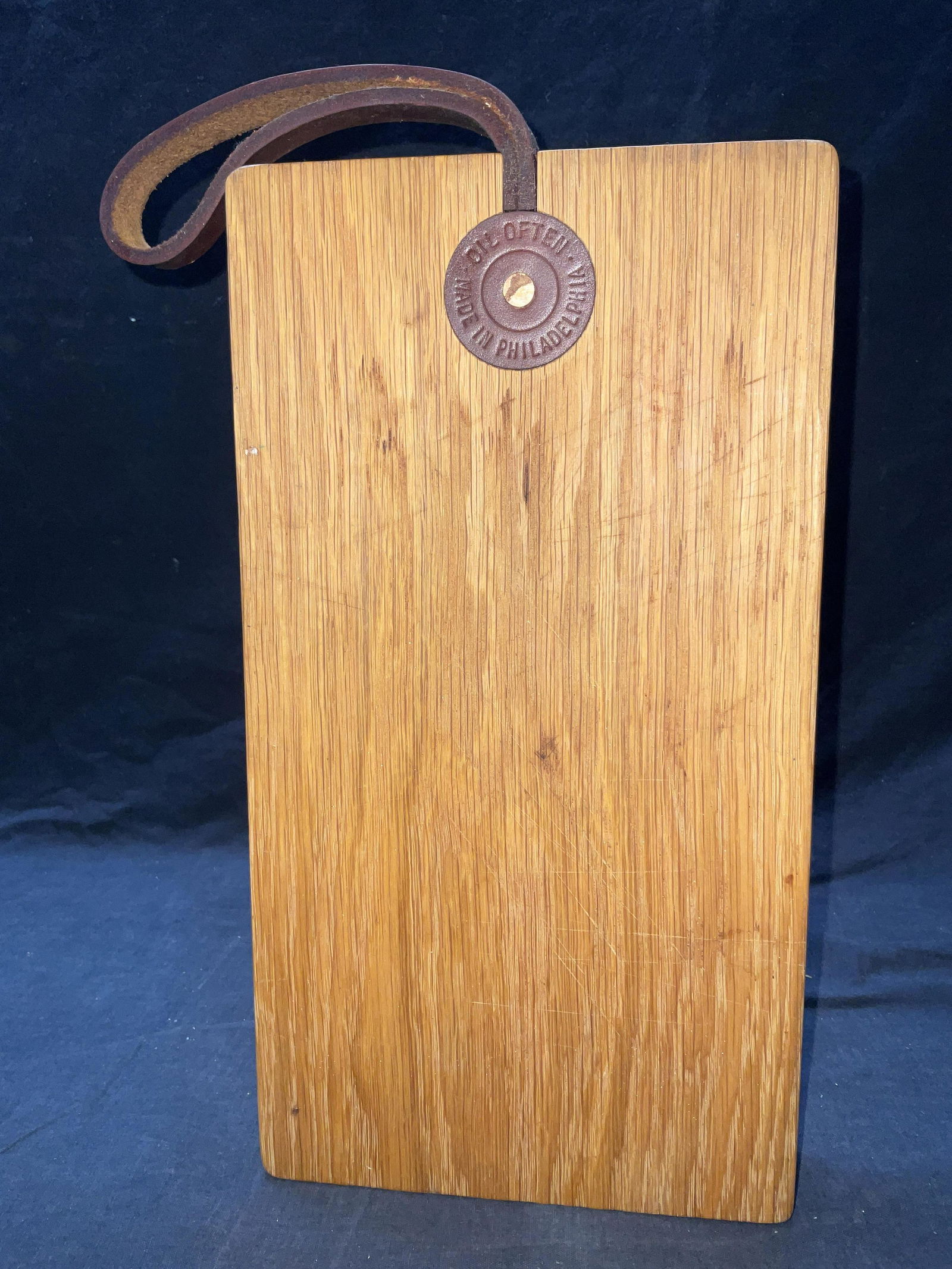 OIL OF TEN Thick Wood Cutting Board (1 of 6)