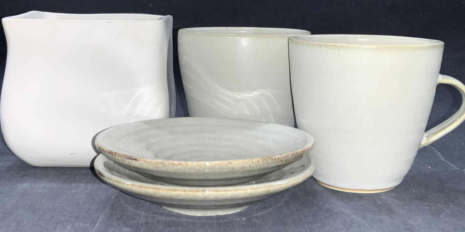 Robert Gordon & Sheldon Ceramic & Porcelain Wares (1 of 9)