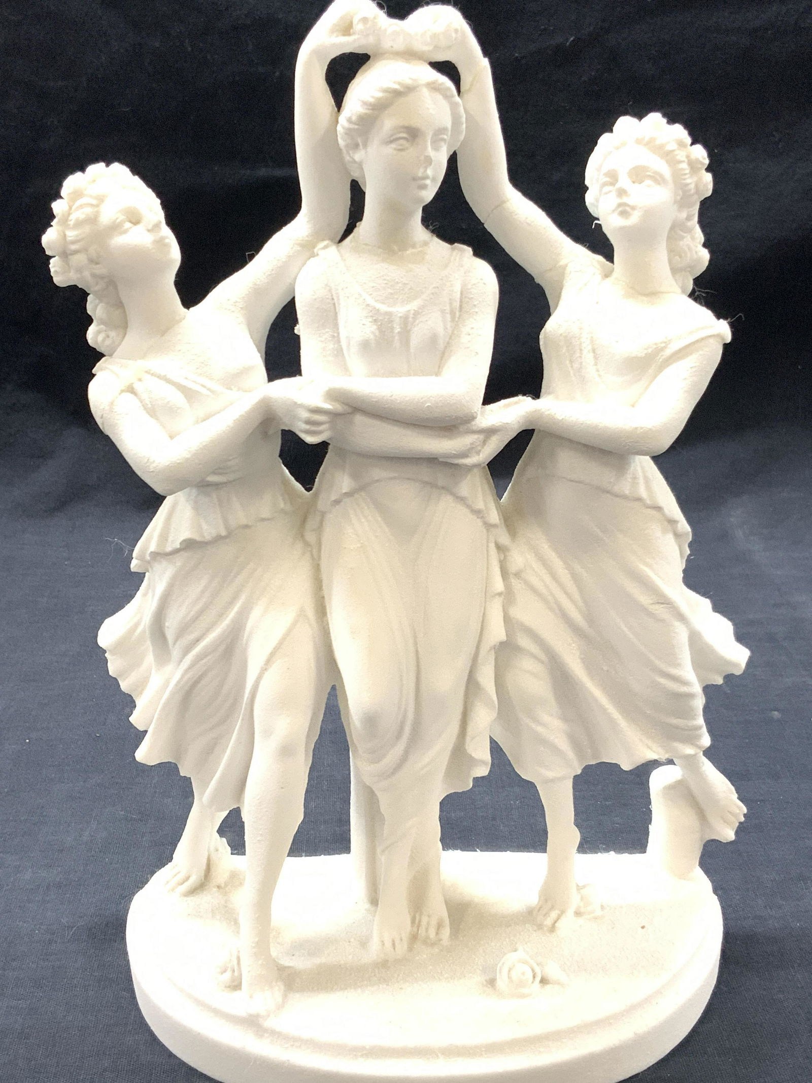 The Three Graces Alabaster Sculpture (1 of 13)