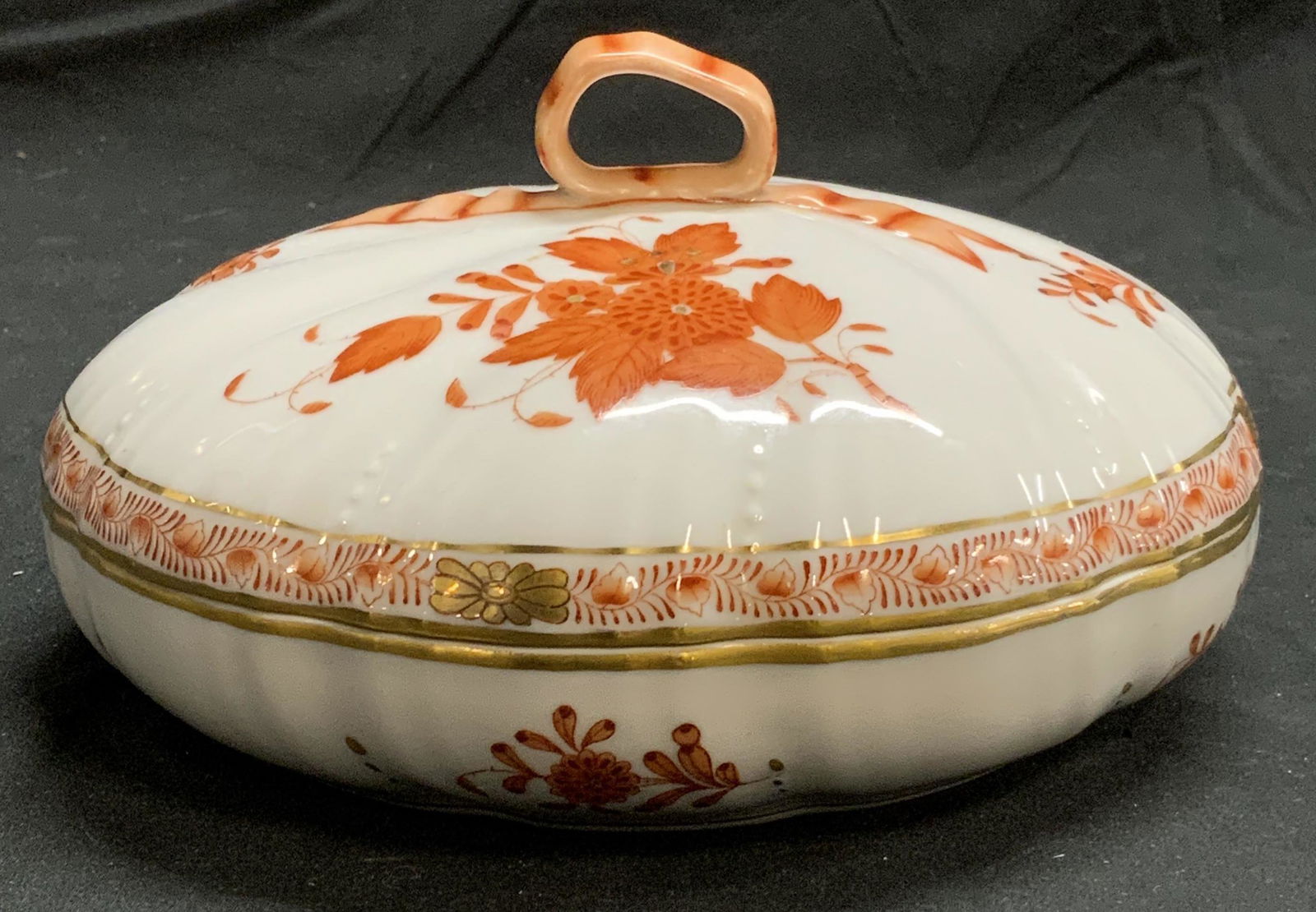 HEREND Porcelain Chinese Bouquet Covered Dish (1 of 9)