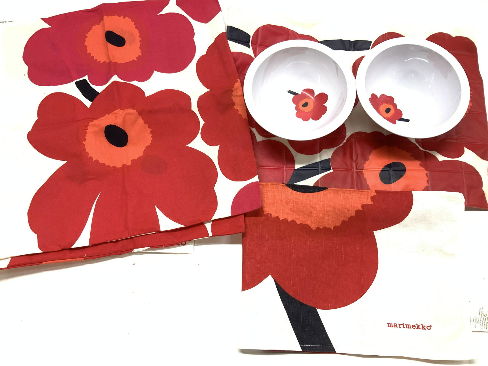 Marimekko Bowls, Pillow Cases, More, 8 New (1 of 8)