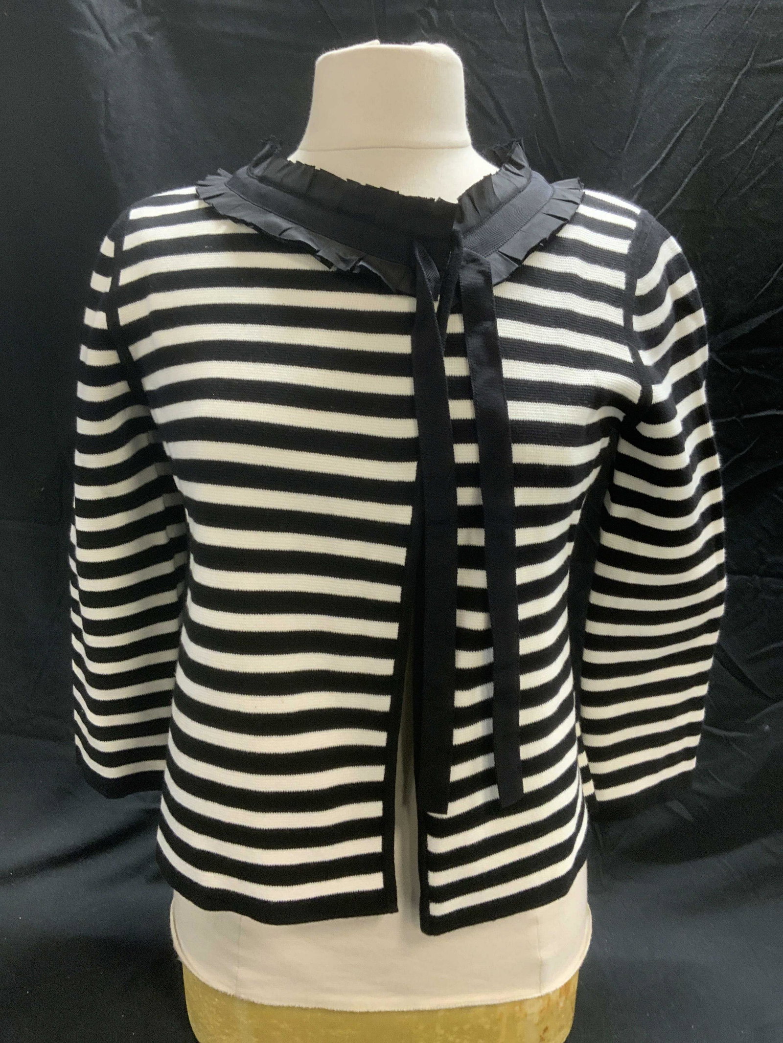 J CREW Black/White Striped Cardigan: J Crew black and white striped cotton cardigan. Size S. Gently worn. J crew, j crew cardigan, j crew sweater, ladies designer cardigan, ladies designer sweater, ladies designer fashion, ladies designe