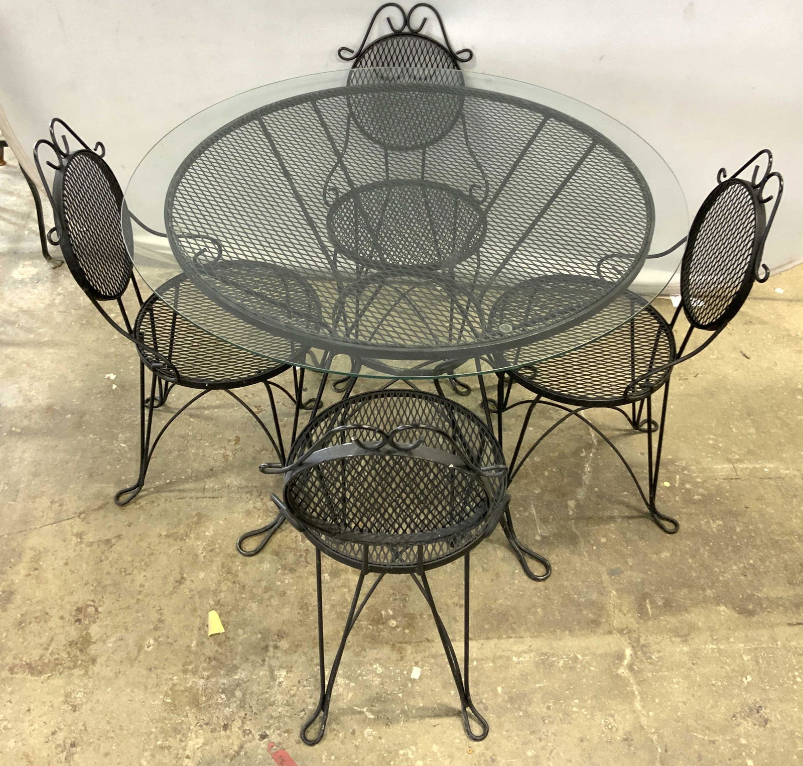 Set 5 Vntg Painted Iron Bistro Chair & Table Set (1 of 10)