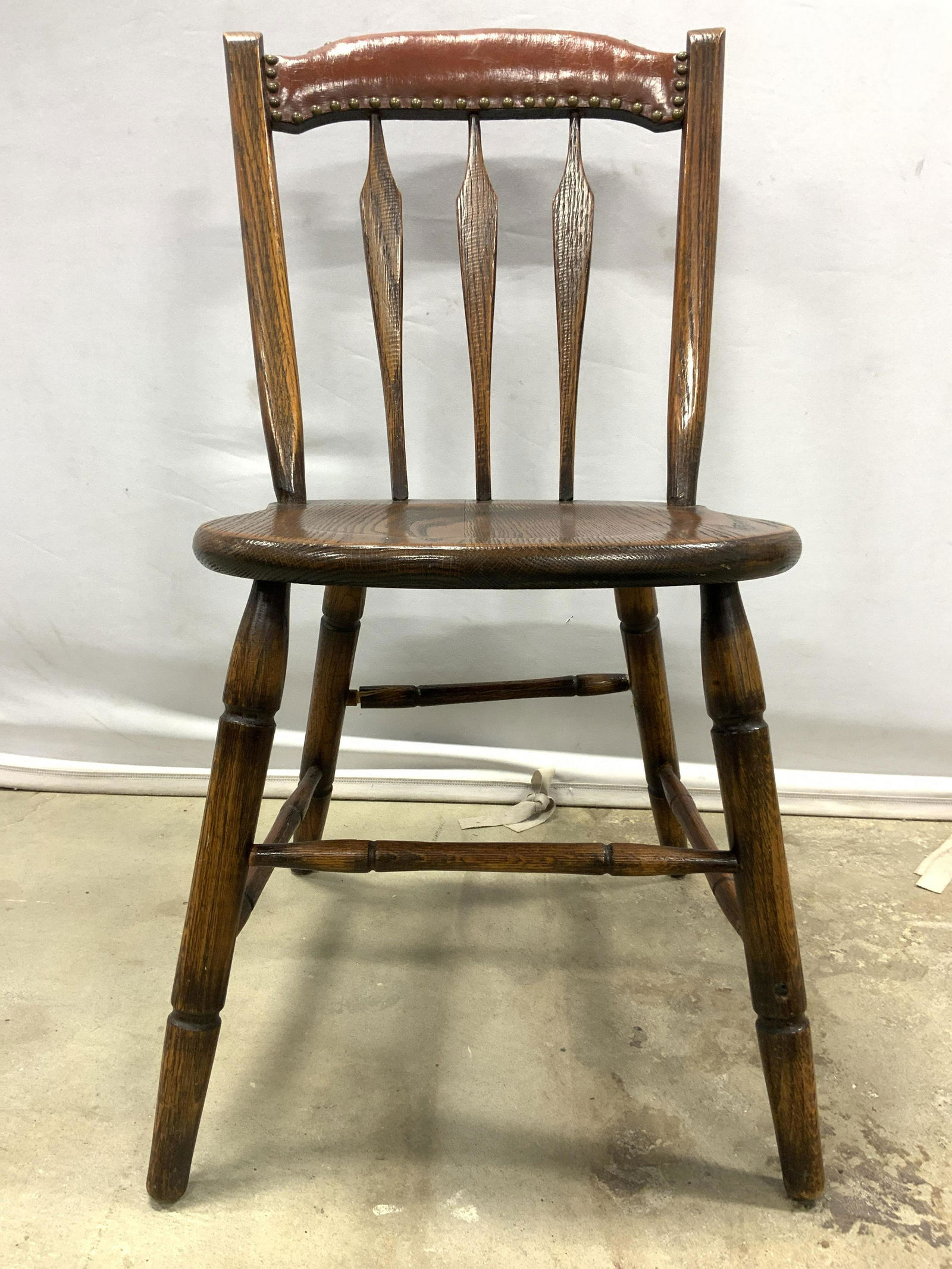JAMESTOWN LOUNGE CO Vintage Bannister Back Chair (1 of 8)
