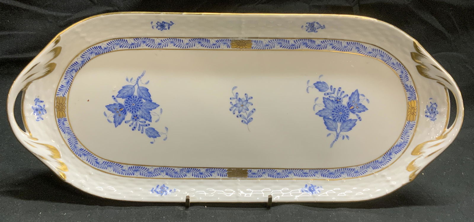 HEREND Blue Gilt Porcelain Chinese Bouquet Tray (1 of 8)