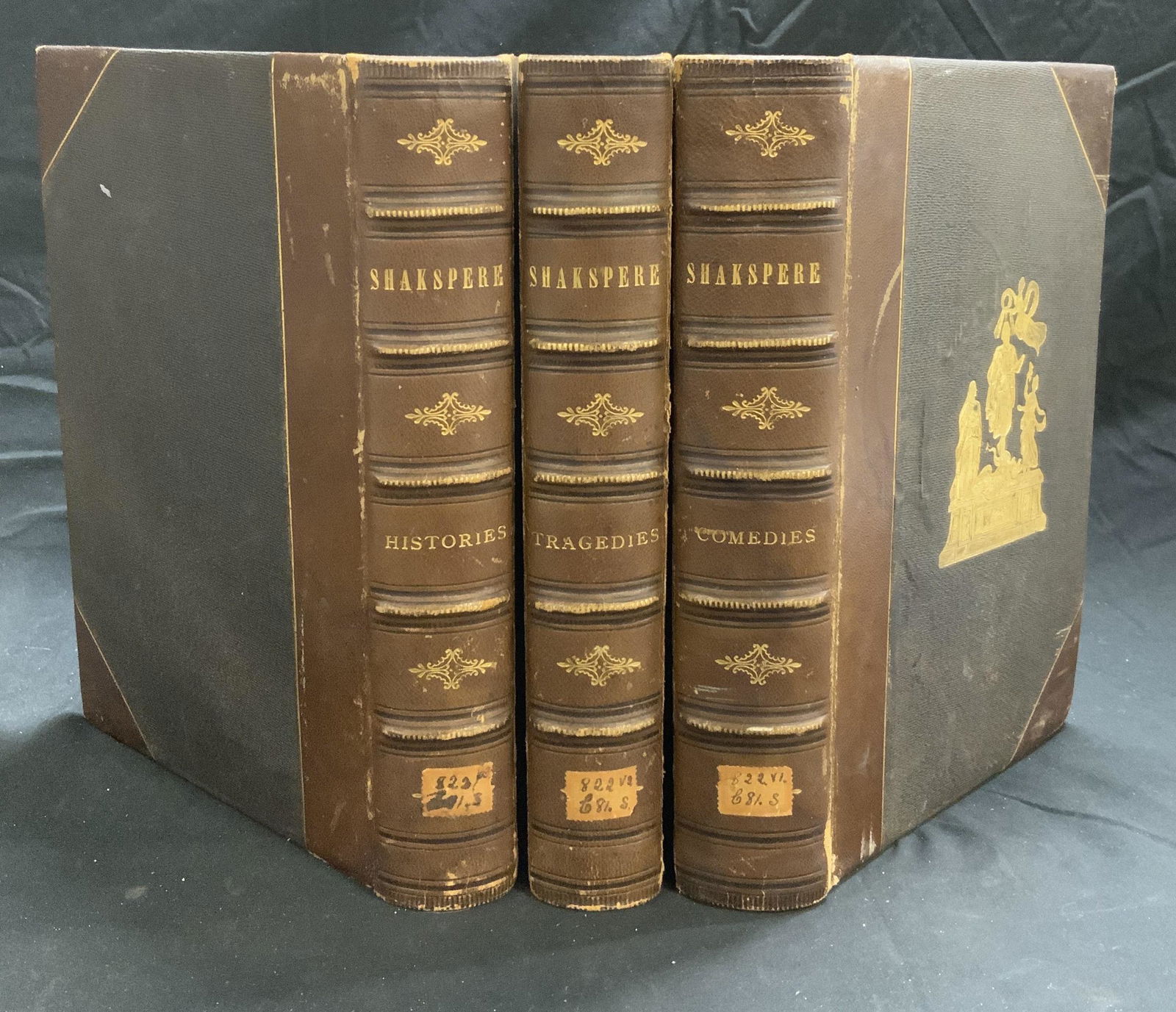 Set 3 Antique SHAKESPEARE Complete Works (1 of 13)
