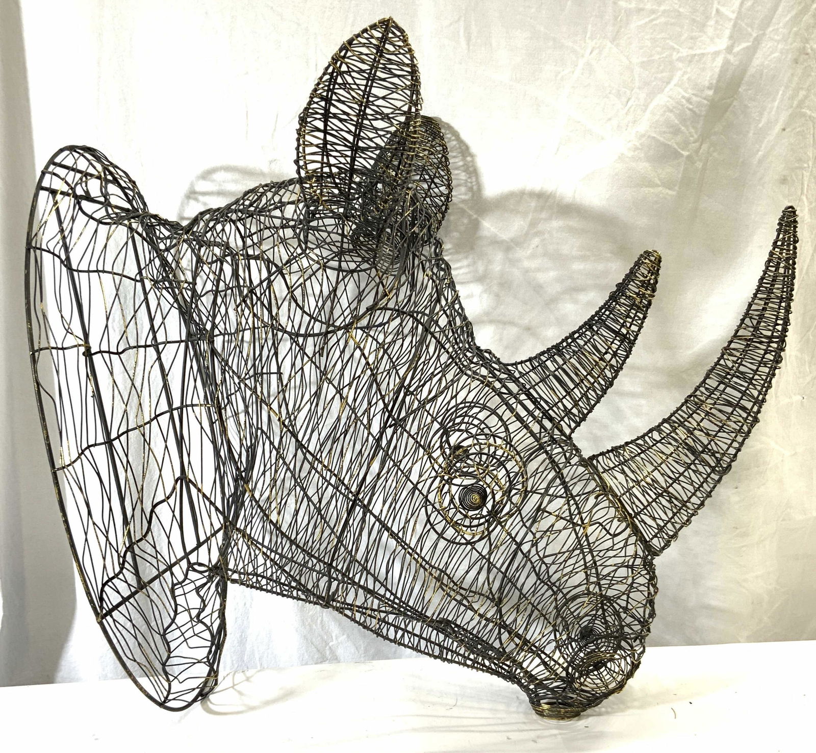 Metal Wire Rhino Wall Hanging Sculpture (1 of 10)