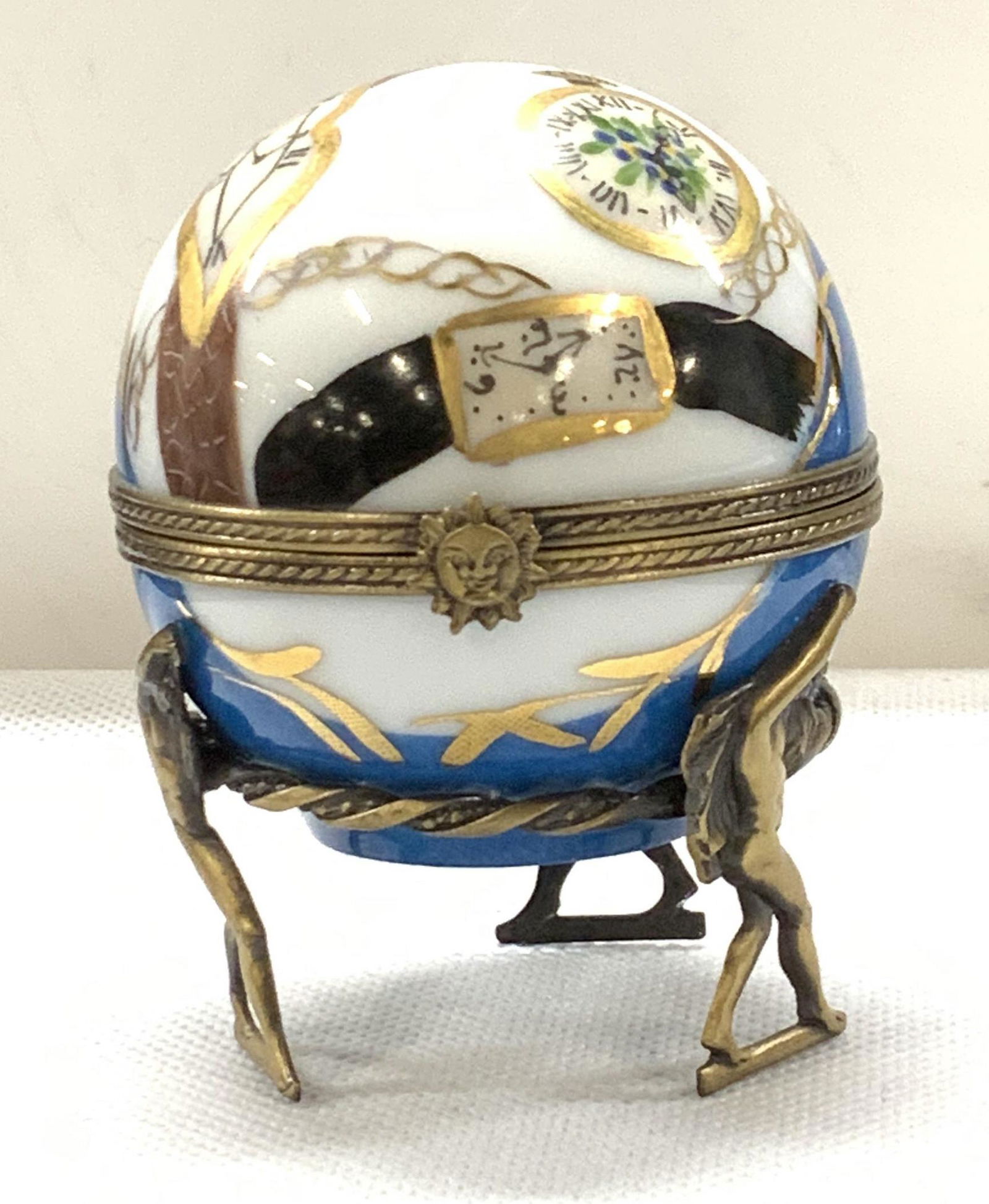 LIMOGES FRANCE Atlas Porcelain World Fanex Clock (1 of 10)