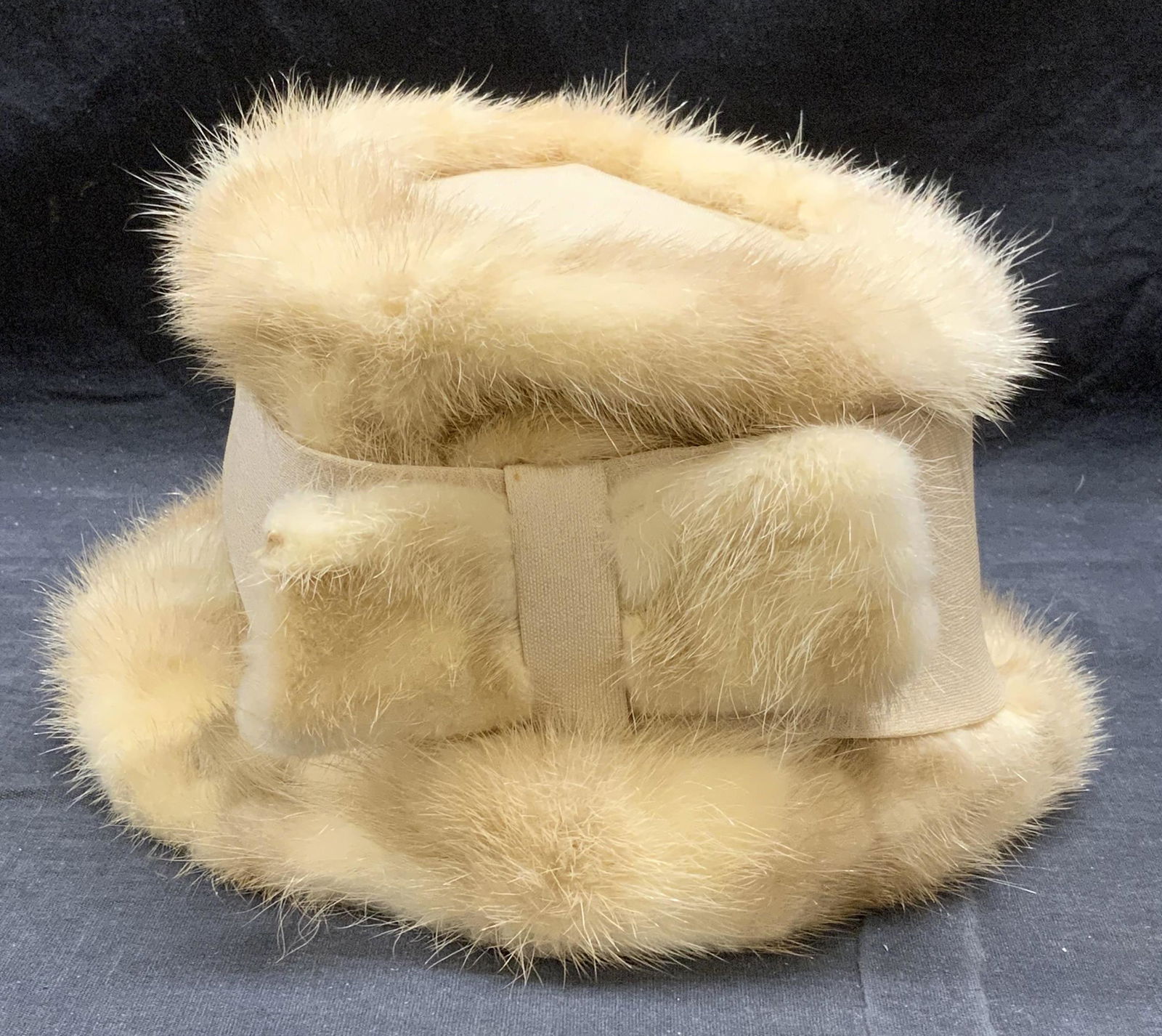 Vintage THE DIAMOND White Mink Fur Hat (1 of 7)