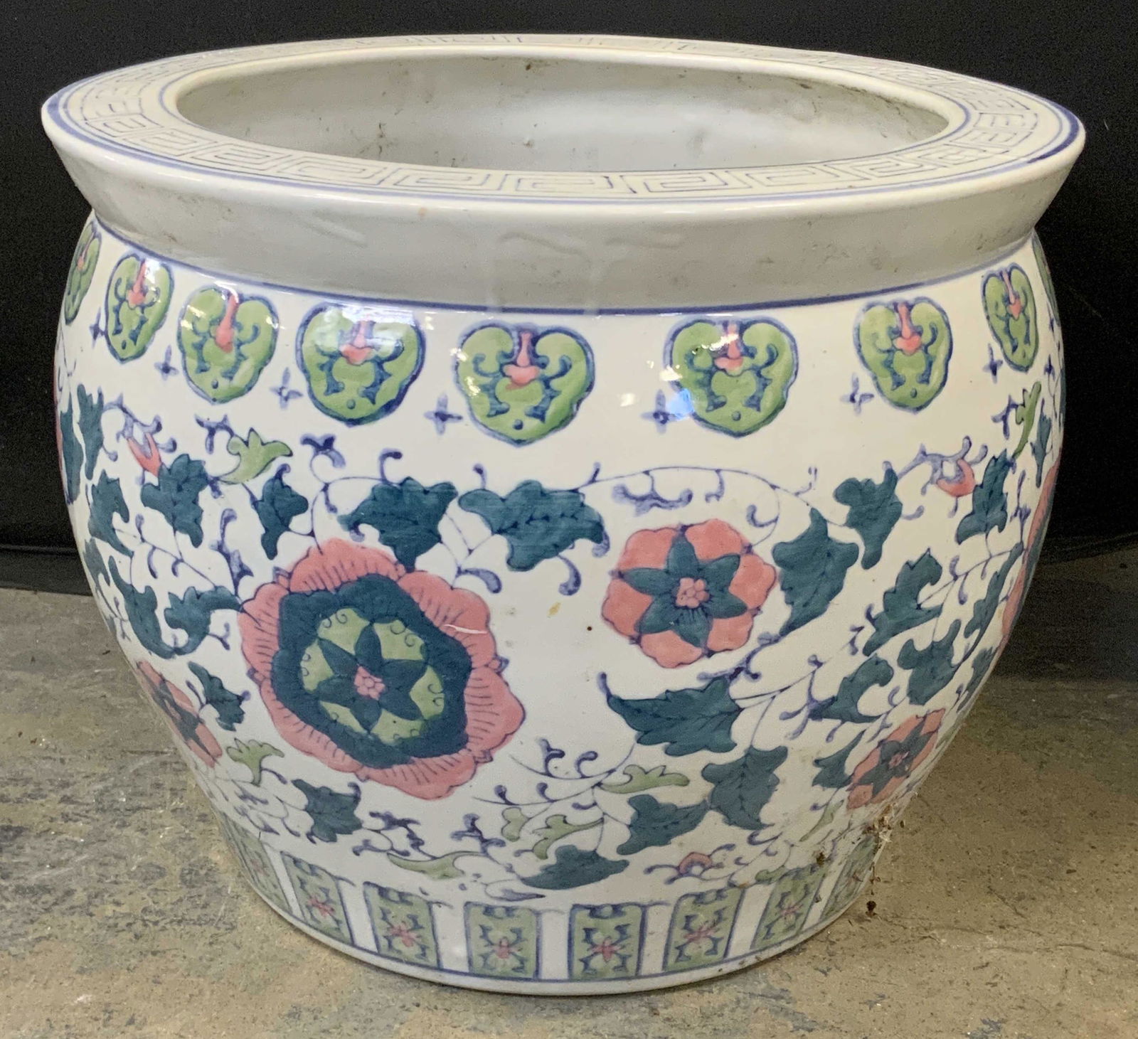 Vtg Hand Painted Asian Porcelain Fish Bowl Planter (1 of 12)