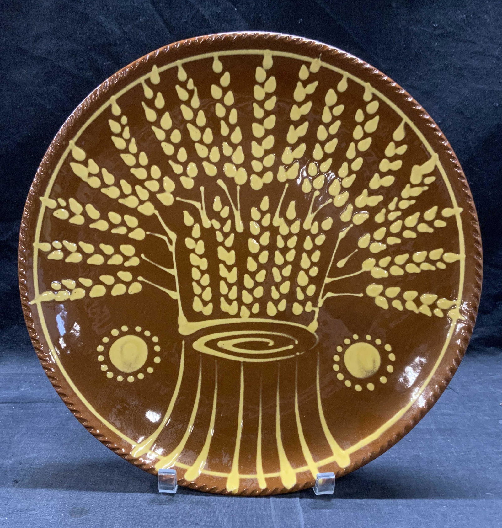 HENDERSONS Redware Pottery Wheat Plate (1 of 8)