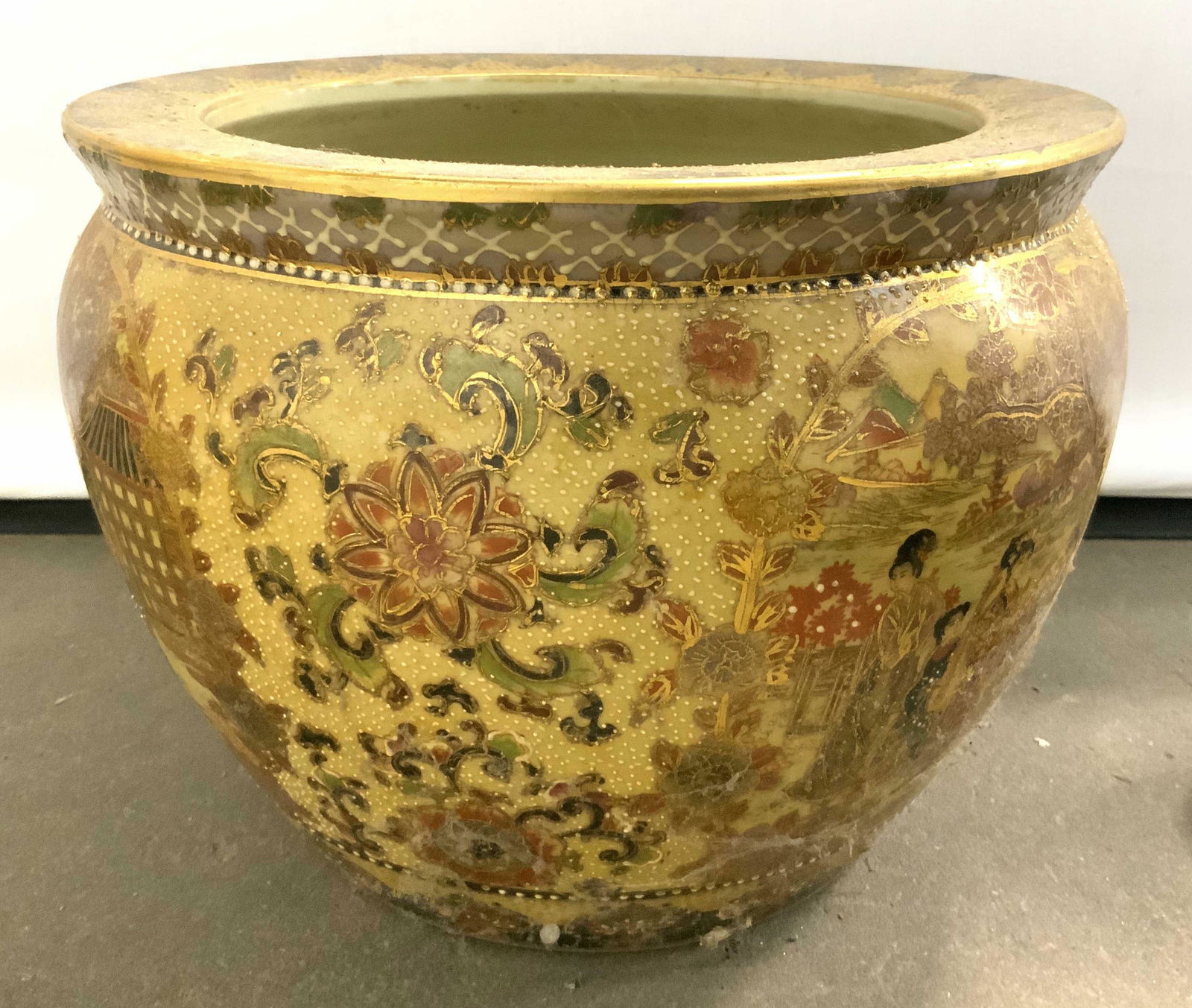 NEW ENGLAND POTTERY Asian Style Porc Vessel (1 of 9)