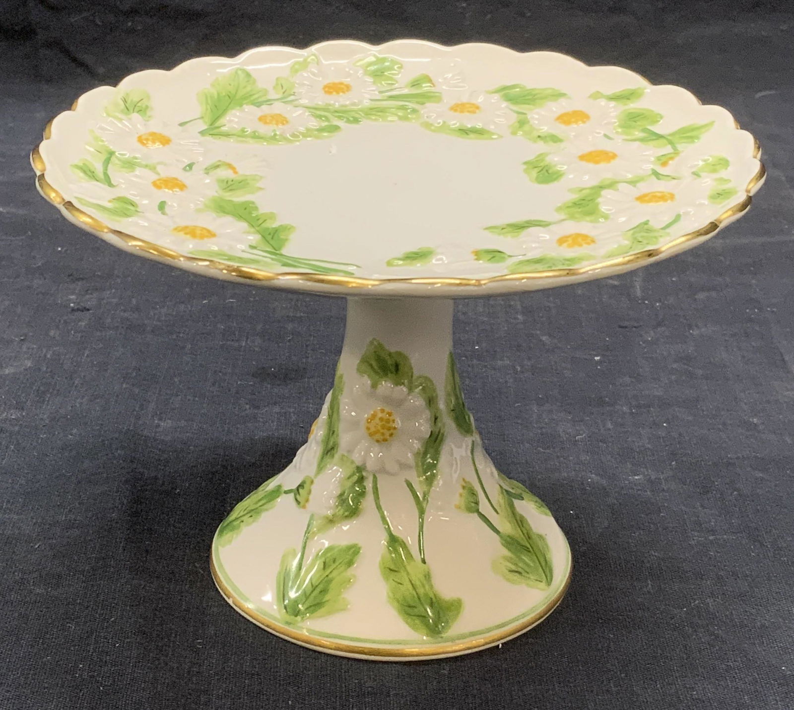 Vtg Italian Majolica Ceramic Daisy Cake Plate (1 of 7)