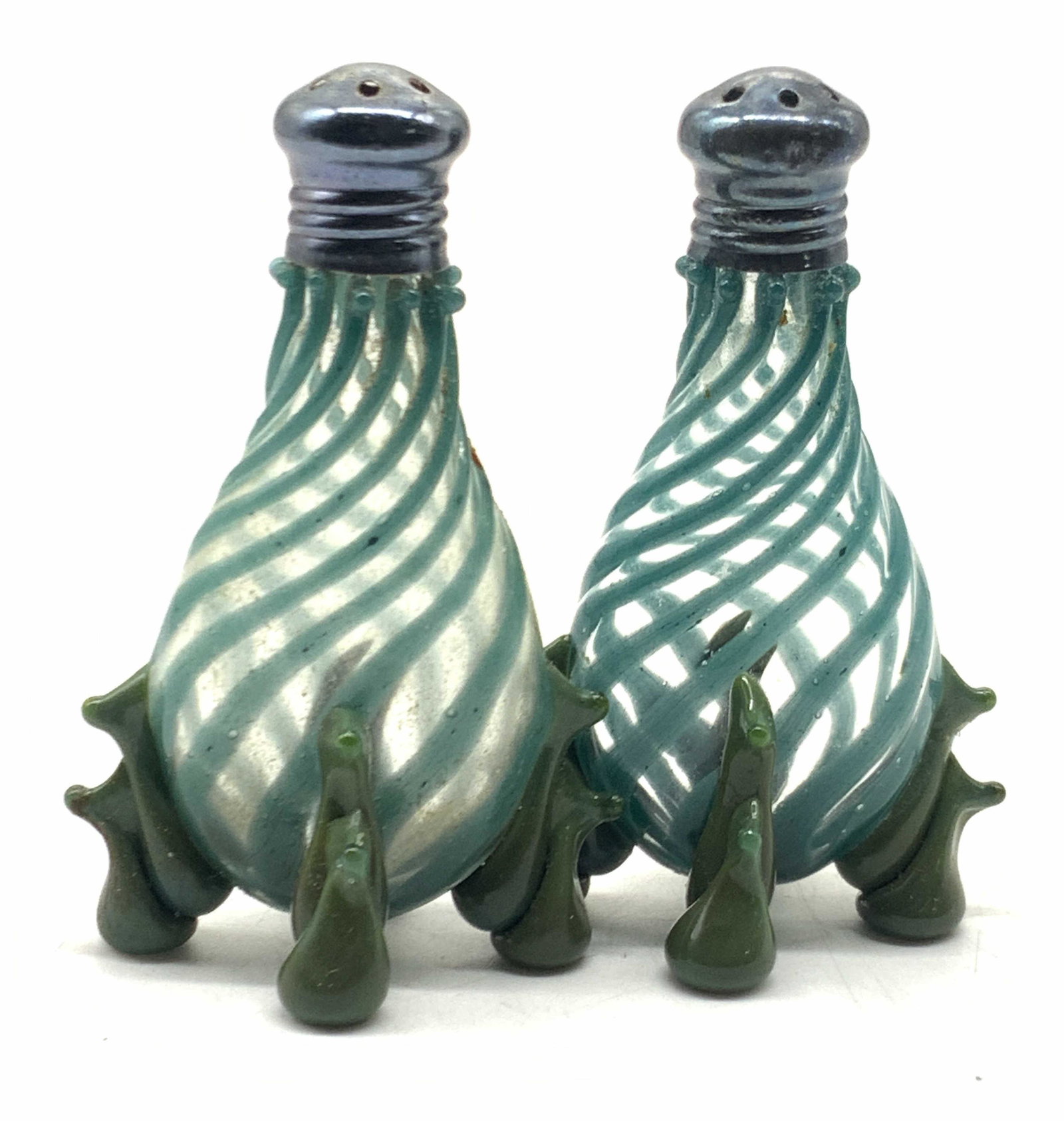 Pair Vintage Art Glass Salt & Pepper Shakers (1 of 8)