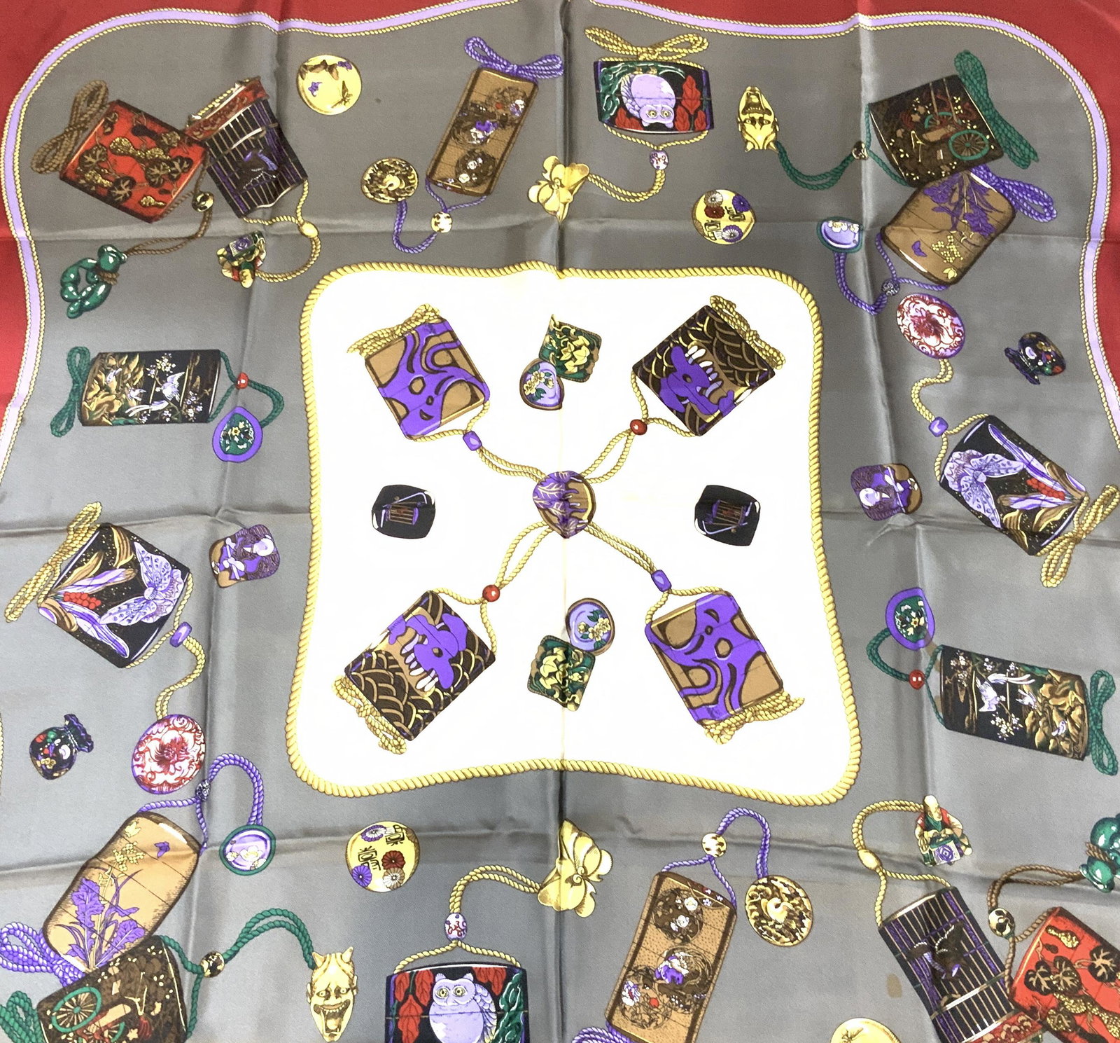 Inro Museum Sgn Asian Hand Rolled Silk Scarf (1 of 8)