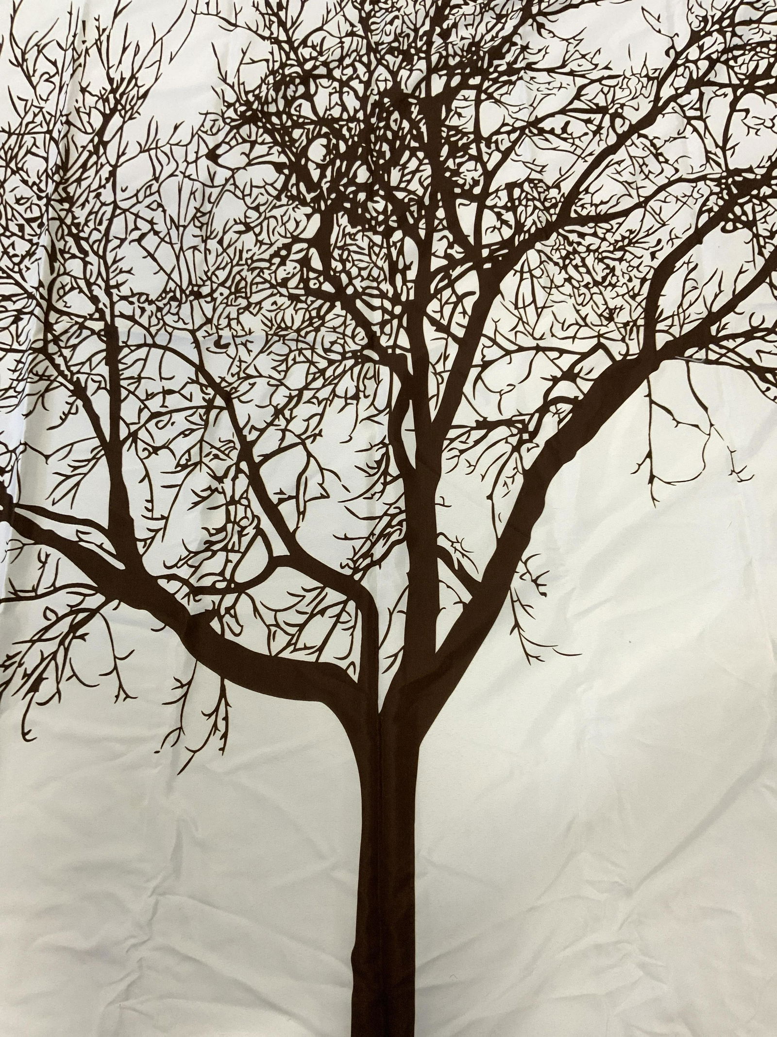 Lot 2 Linen & Wall Tapestry (1 of 6)