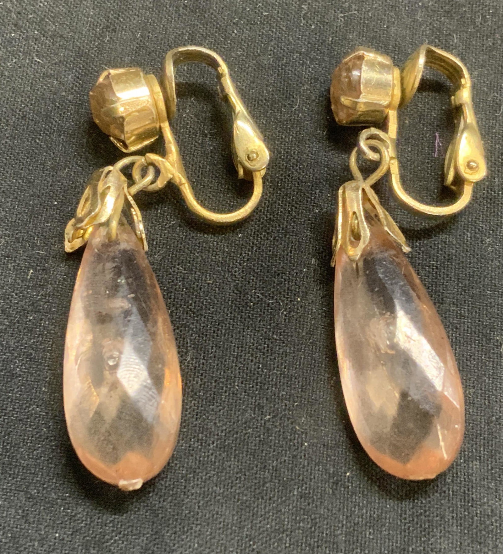 Gold Tone Pink Crystal Dangle Earrings (1 of 6)