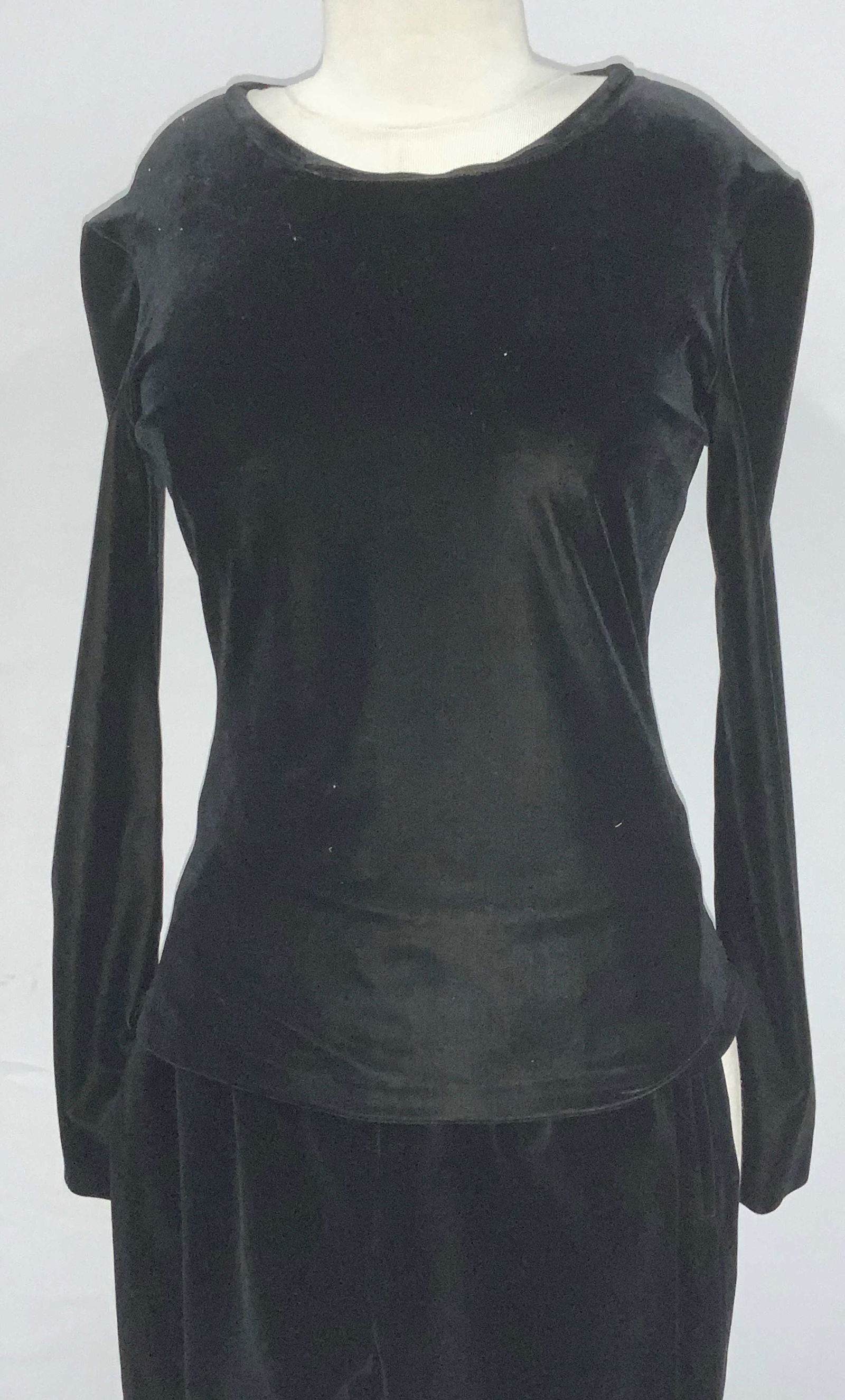 State of Claude Montana Velvet Pants & Top, Italy (1 of 7)