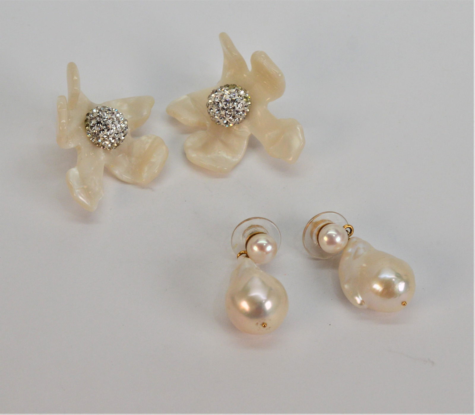 Jaded jewelry & LS Earring Sets (Two) (1 of 3)