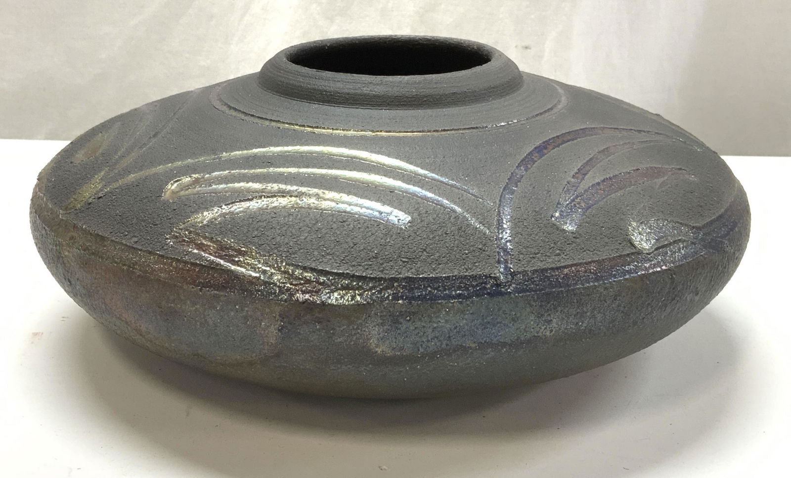 Signed ROBERT ROSE Black Ceramic Vase (1 of 8)