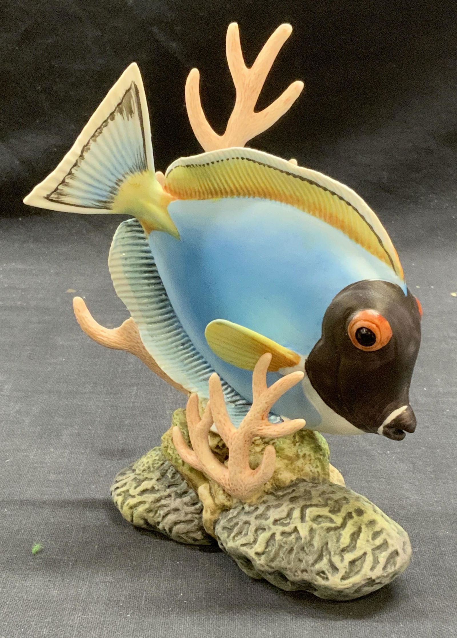 ANDREA BY SADEK Porcelain Surgeonfish Figurine (1 of 6)