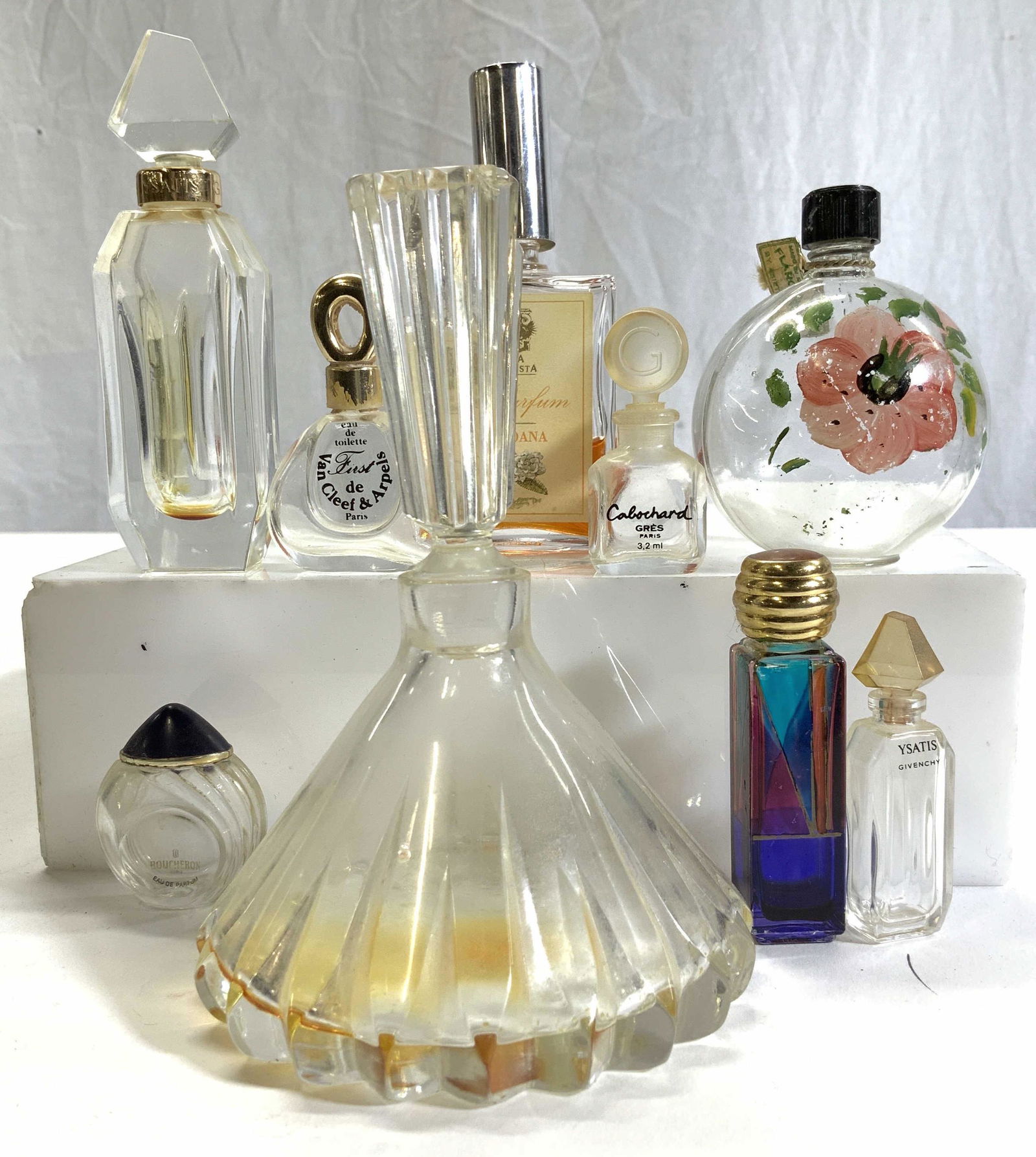 Lot 9 Collect Perfume Bottles, Van Cleef Boucheron (1 of 9)