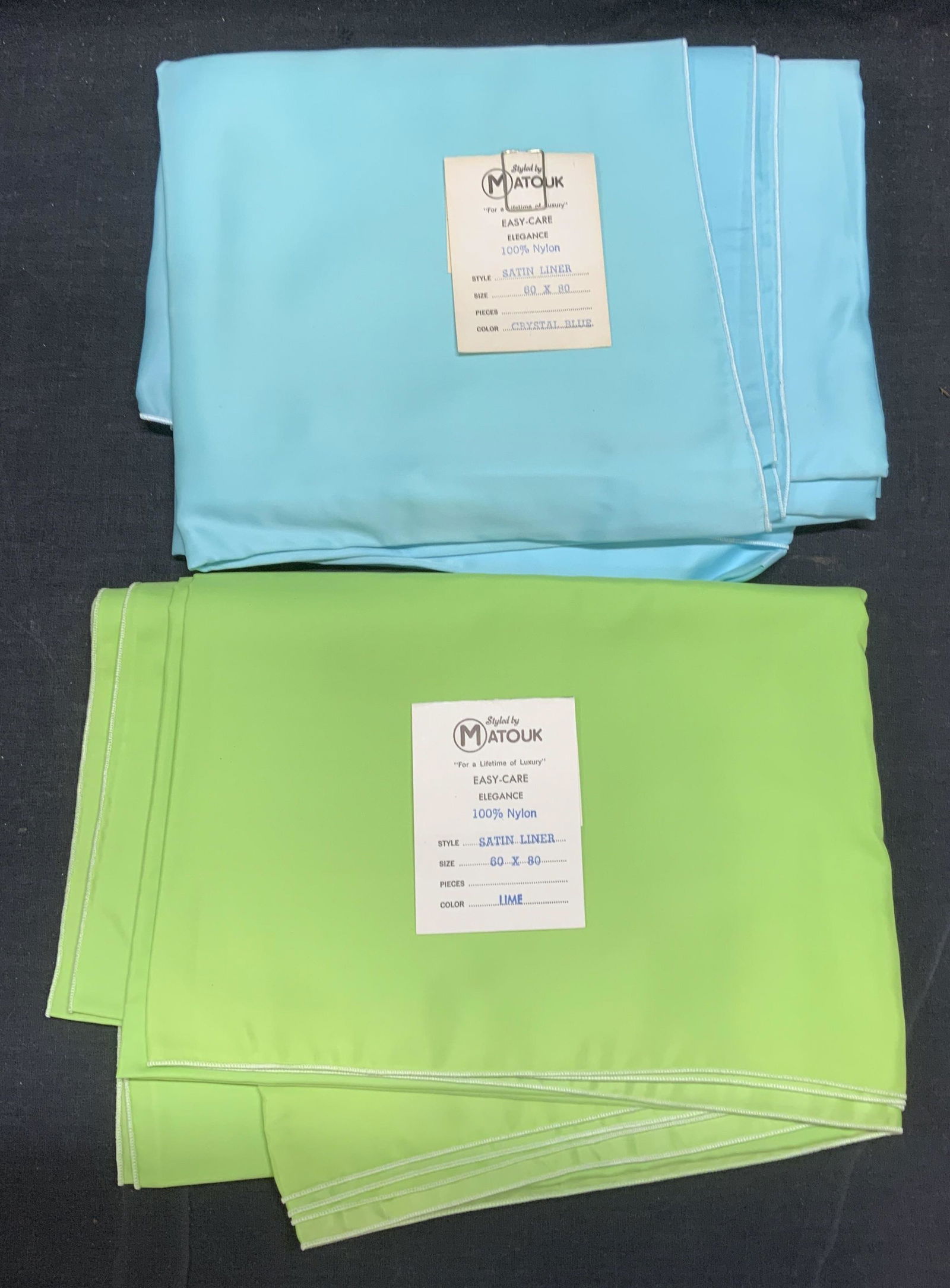 Lot 2 MATOUK Blue & Green Satin Tablecloths NWT (1 of 6)
