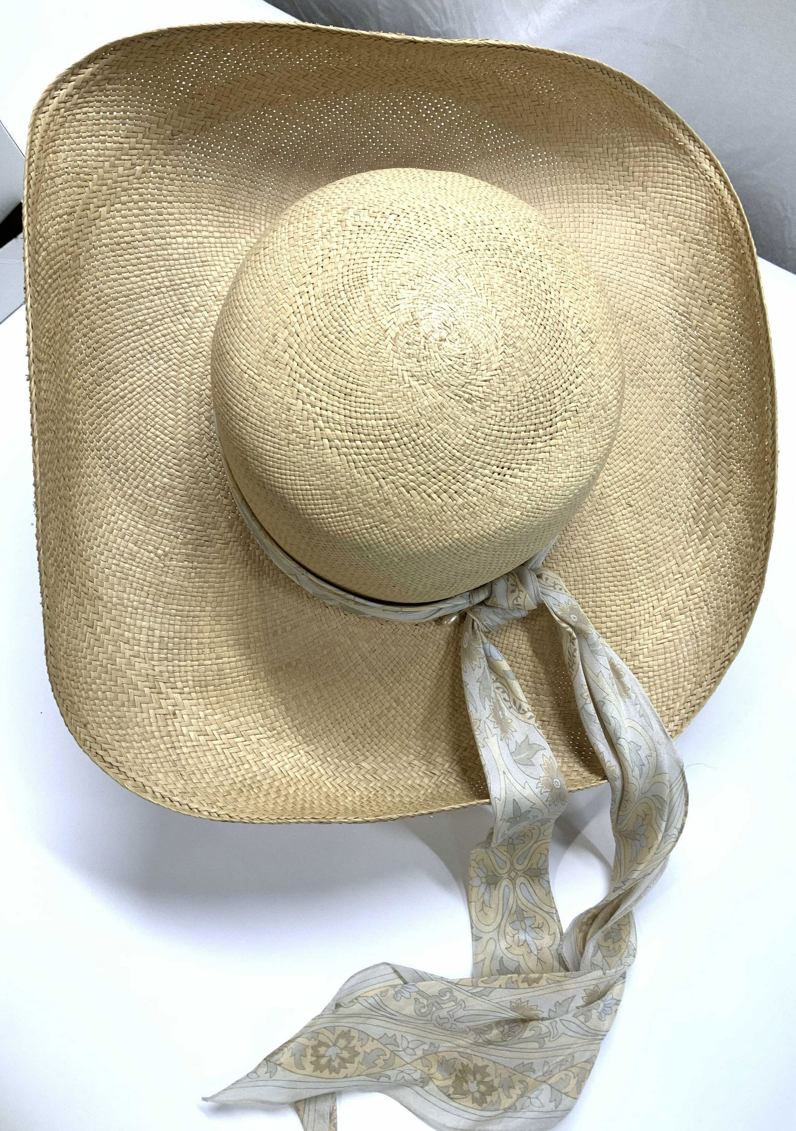 Ann Taylor Straw Wide Brim Sun Hat w Silk Scarf (1 of 6)