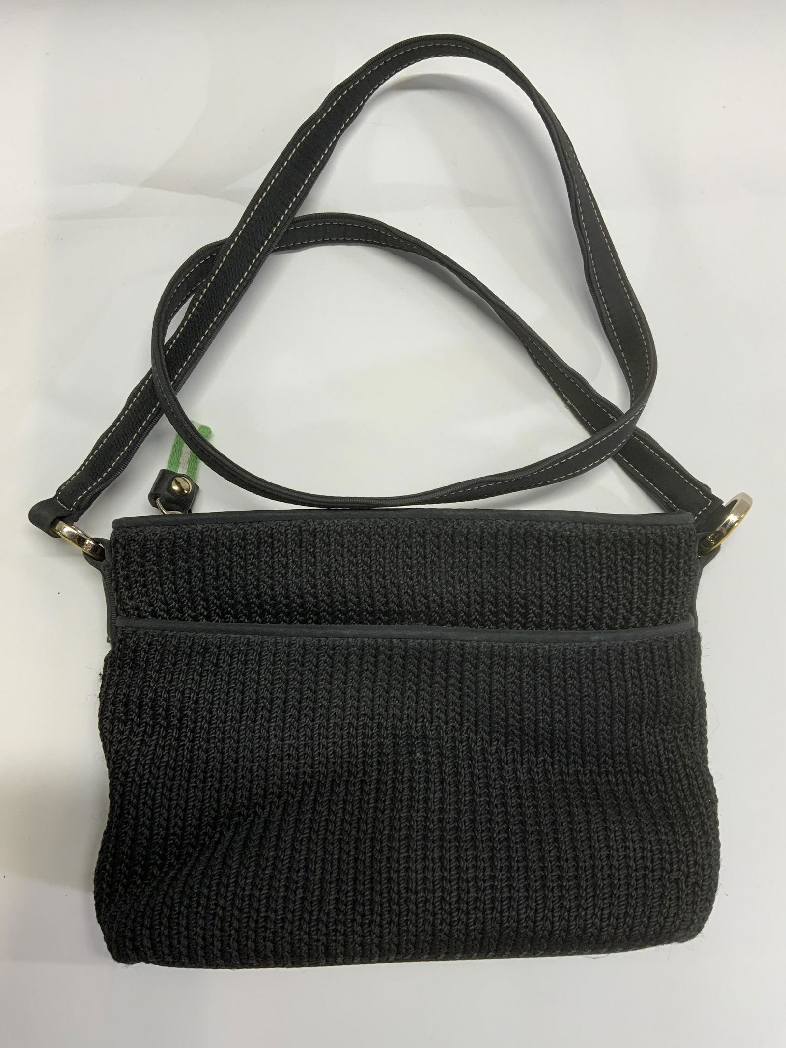 LIZ CLAIBORNE Black Knit Handbag (1 of 6)