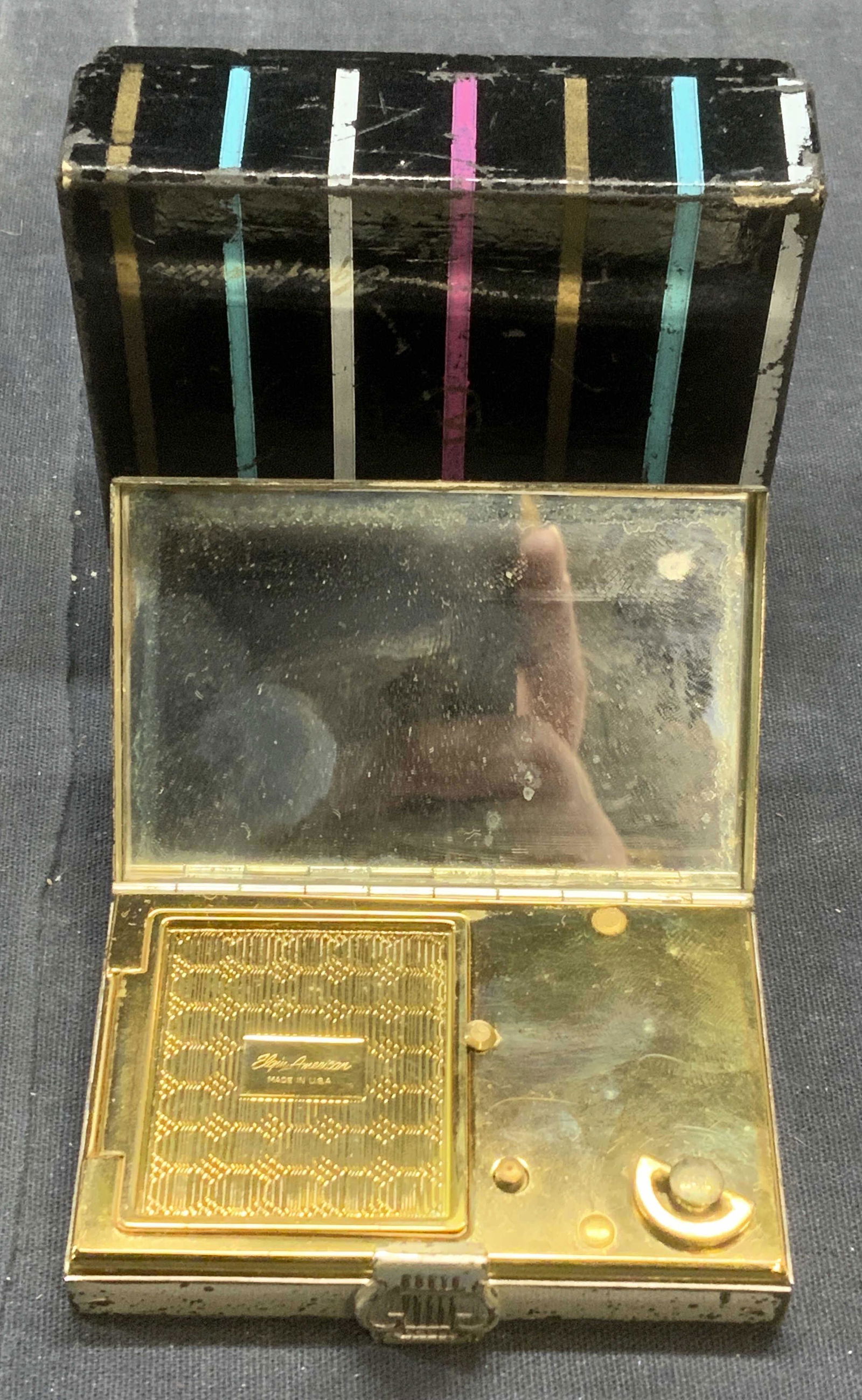 Vtg ELGIN AMERICAN Compact Music Music Box (1 of 10)