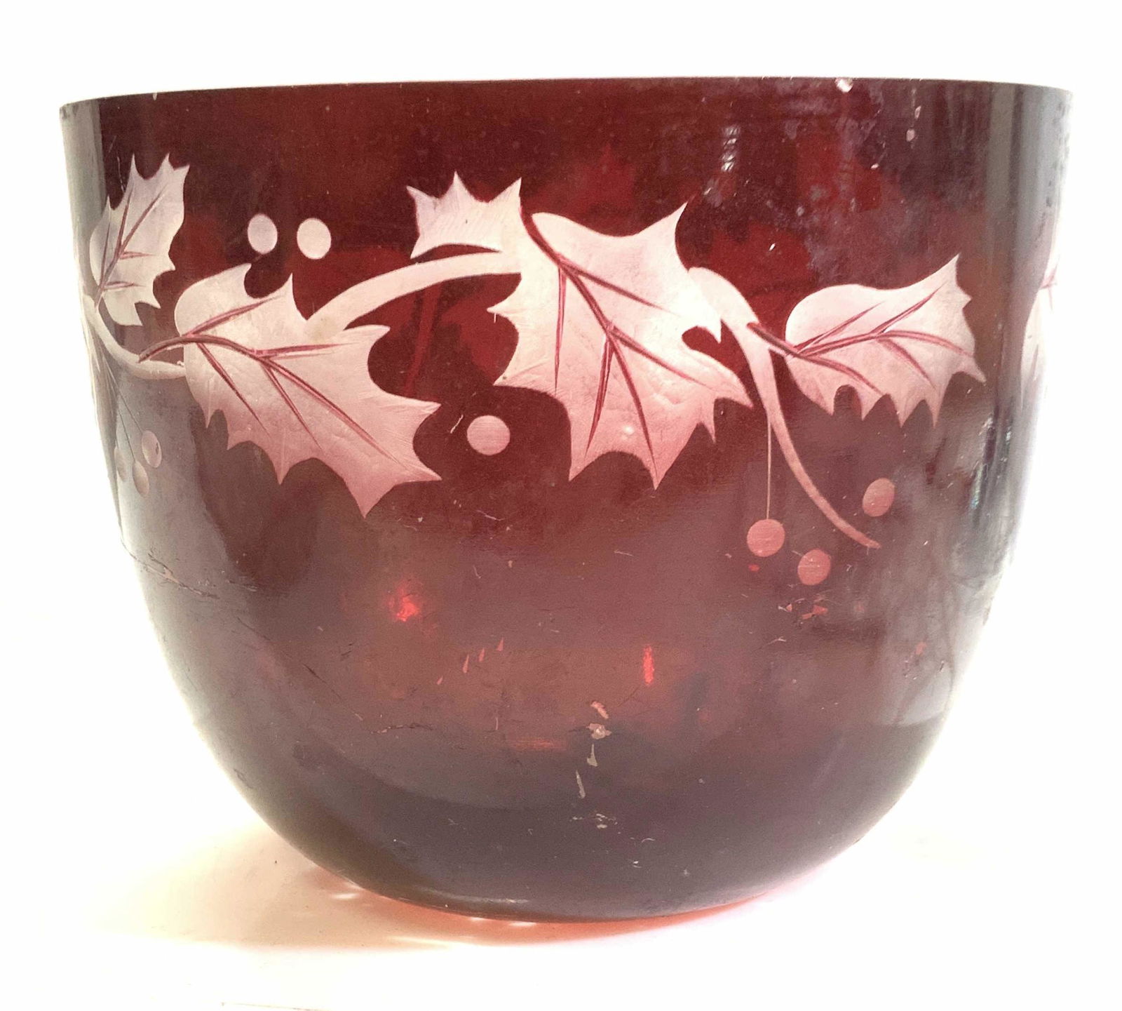 Ruby Red Holly and Berry Crystal Bowl (1 of 6)