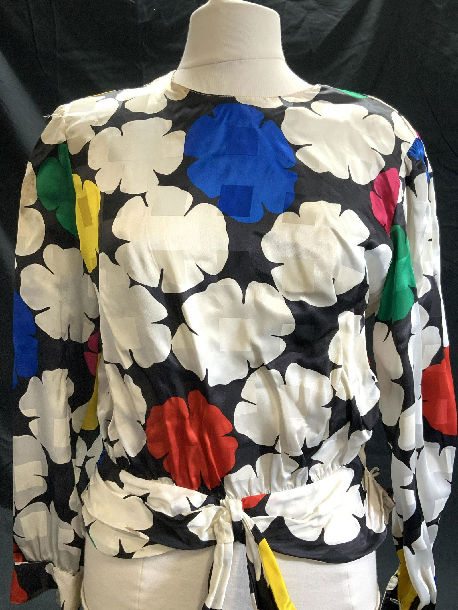 LLOYD WILLIAMS Bold Floral Blouse , c 1980s (1 of 9)