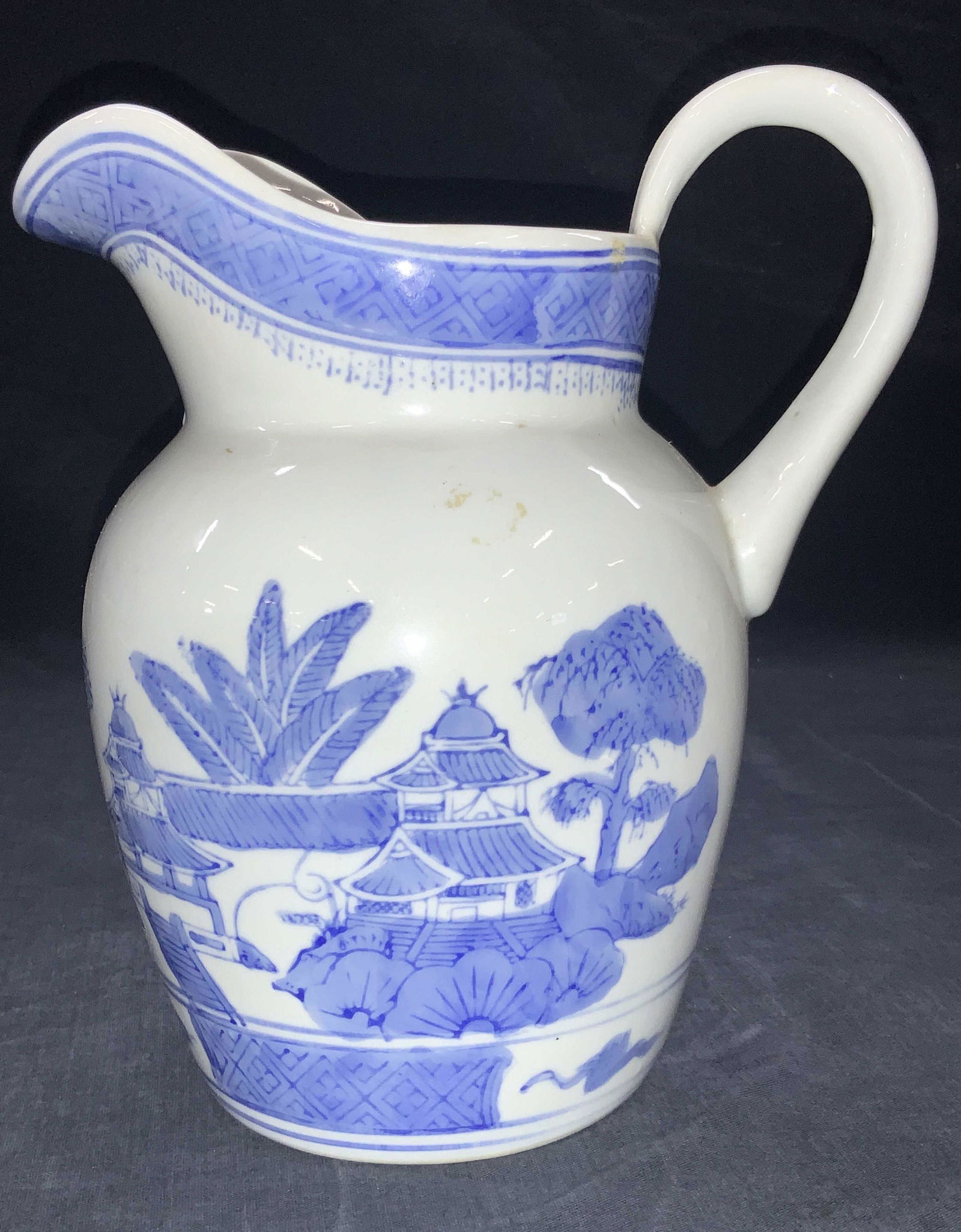 Twos Company Asian Style Ceramic Vessel (1 of 8)