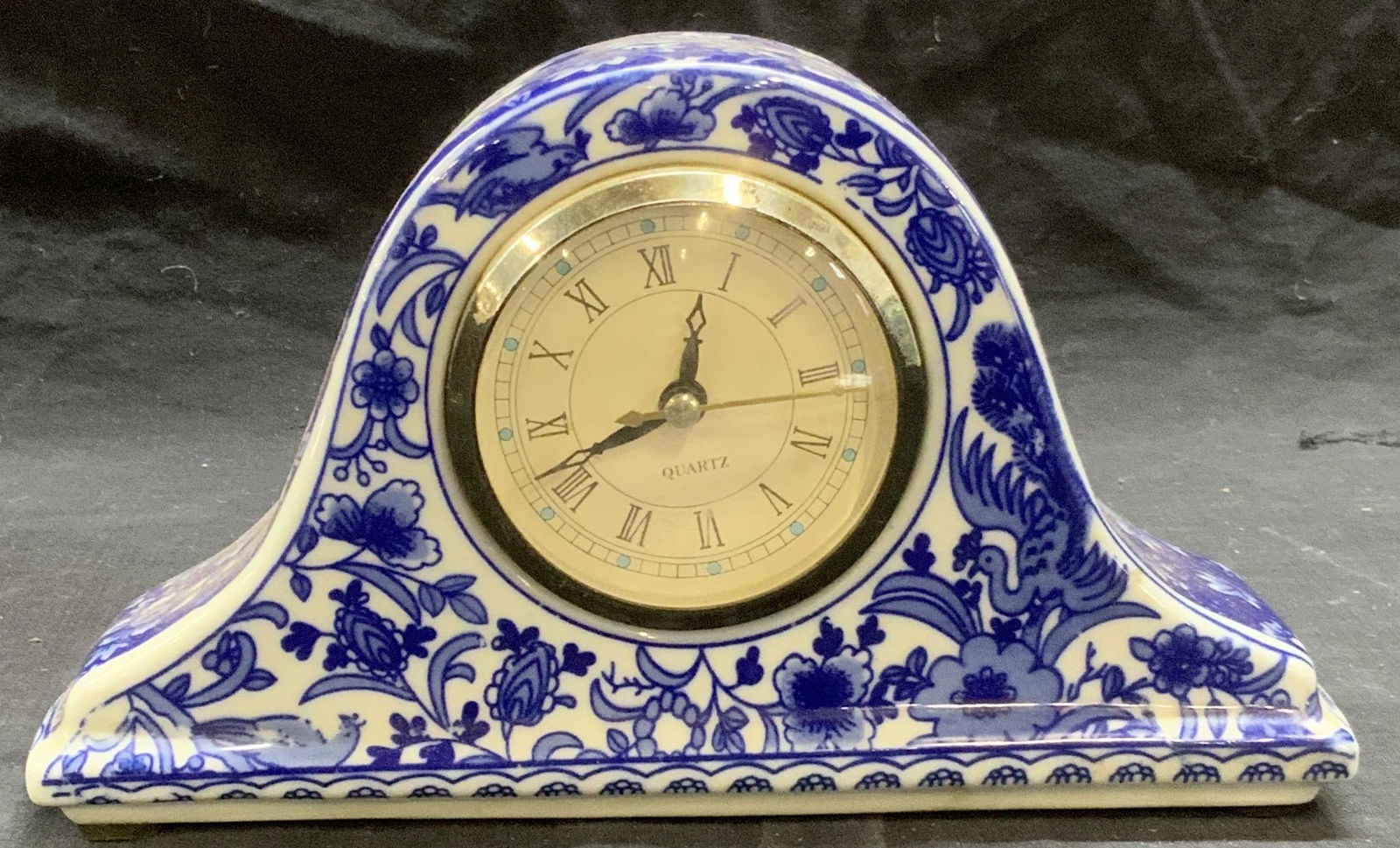 Vintage Blue & White Porcelain Mantle Clock (1 of 7)